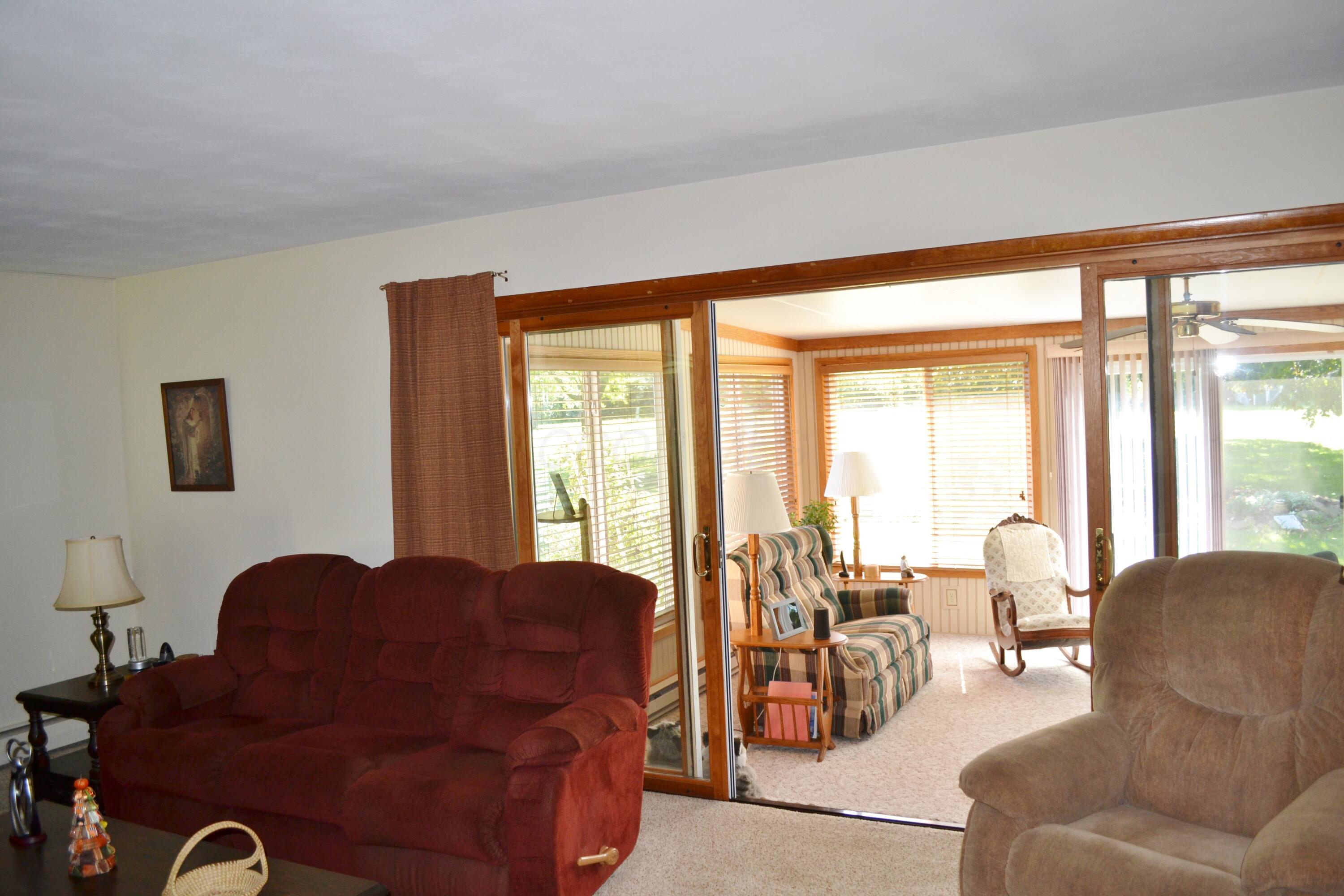 7533 Wrenview Drive Property Photo 12