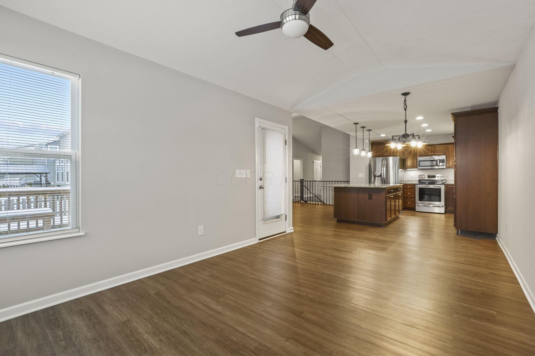 709 Salisbury Street Property Photo 18