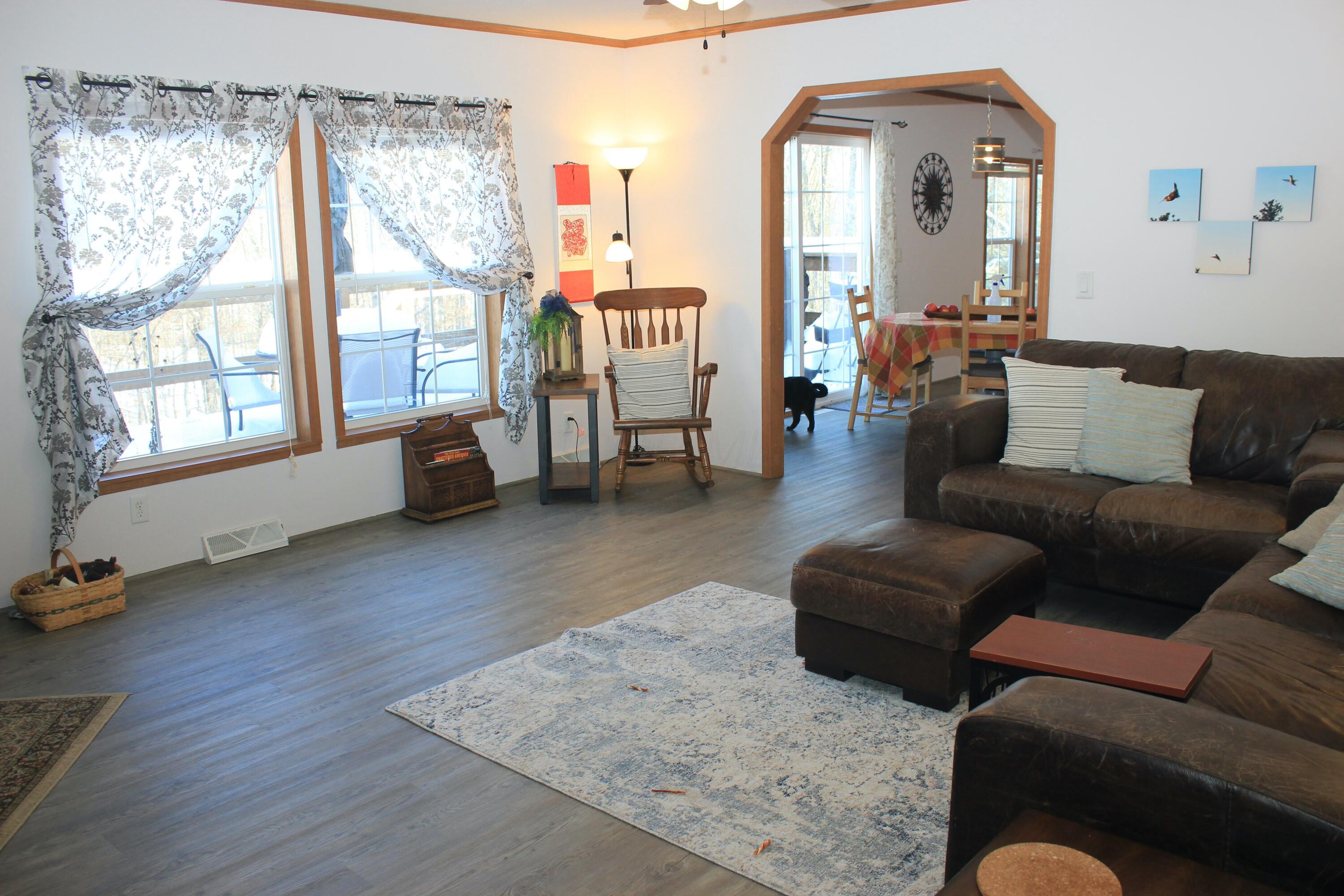 8408 Salem Road Property Photo 22