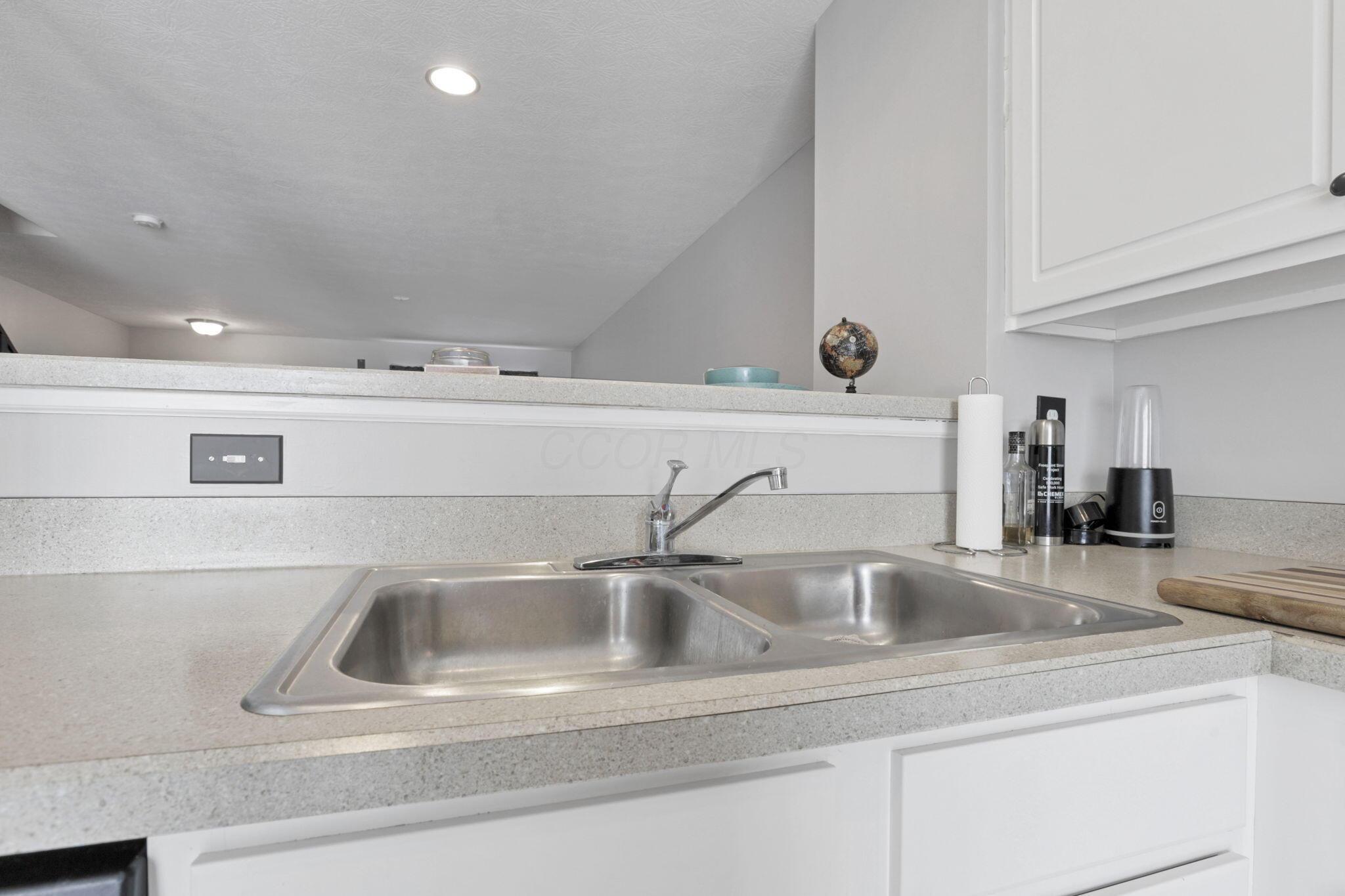 6569 Nottinghill Trai Drive, 22 Property Photo 12