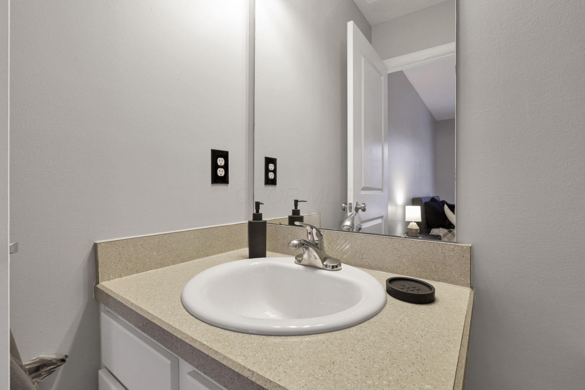 6569 Nottinghill Trai Drive, 22 Property Photo 23