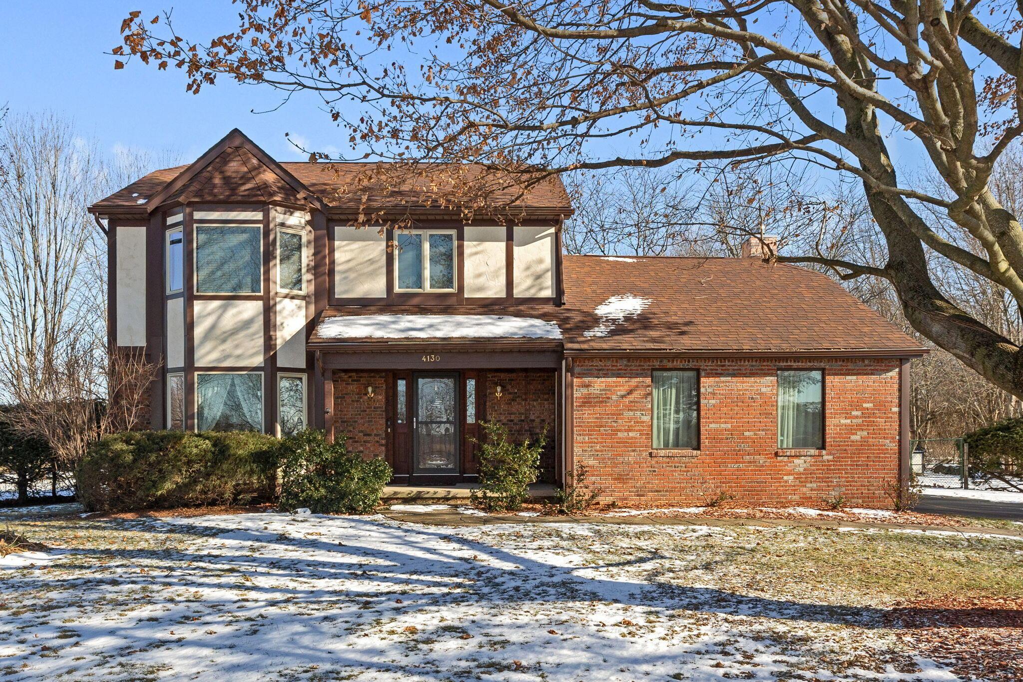 4130 Bowen Road Property Photo 1