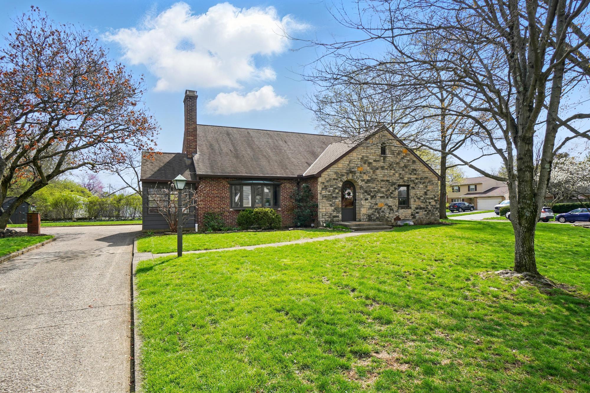 1659 Tremont Road Property Photo 4