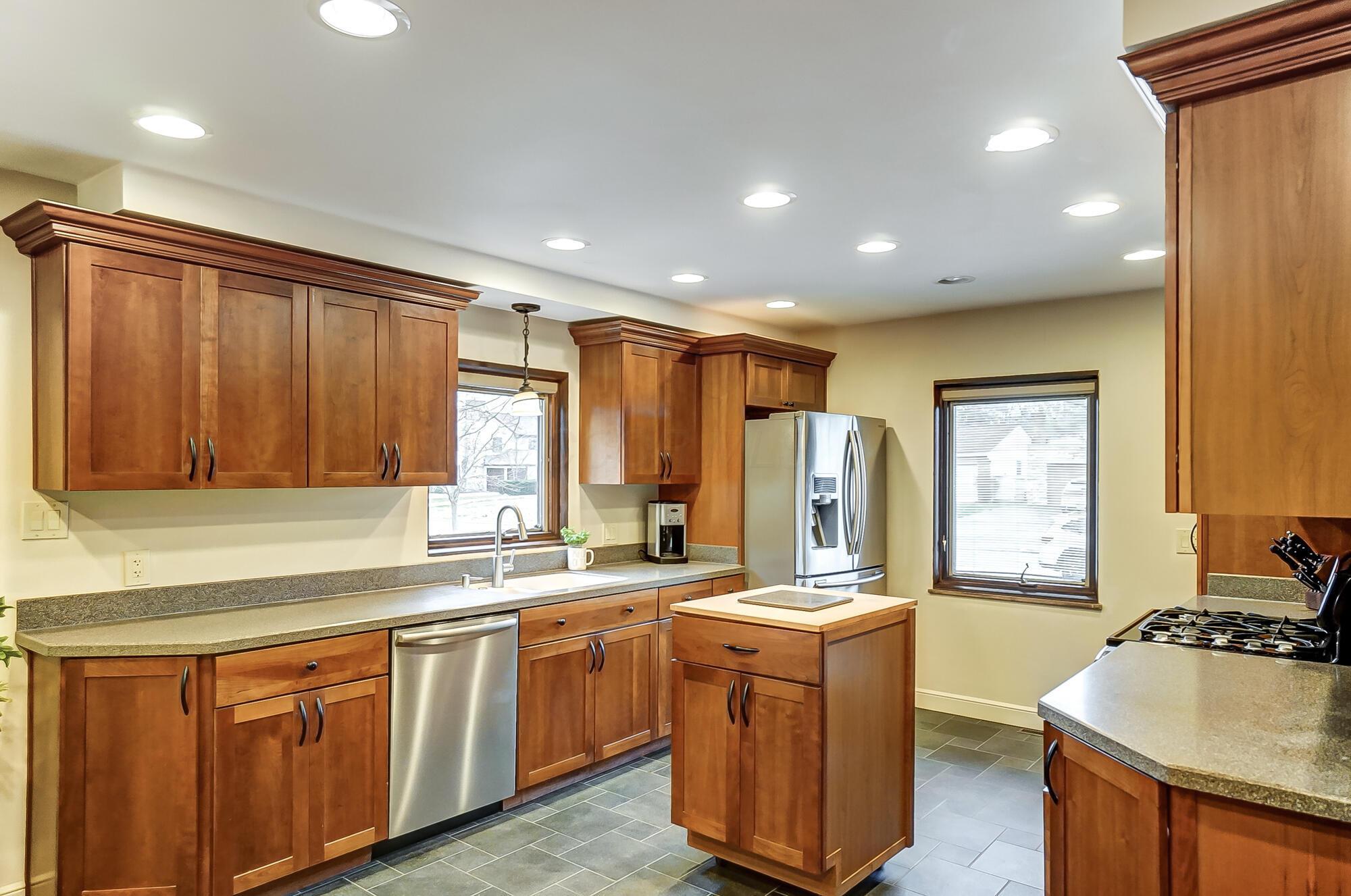 1659 Tremont Road Property Photo 12