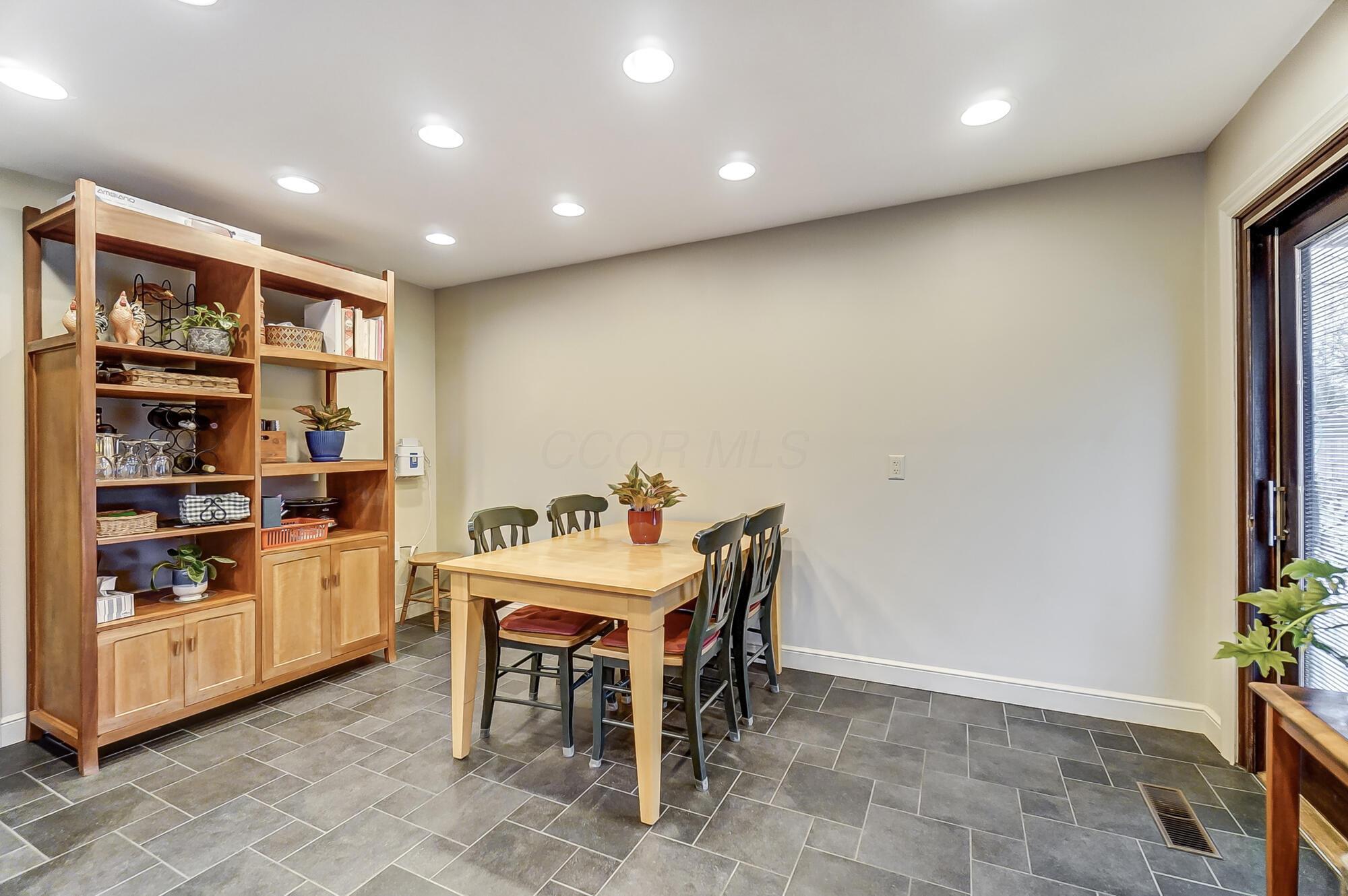 1659 Tremont Road Property Photo 17
