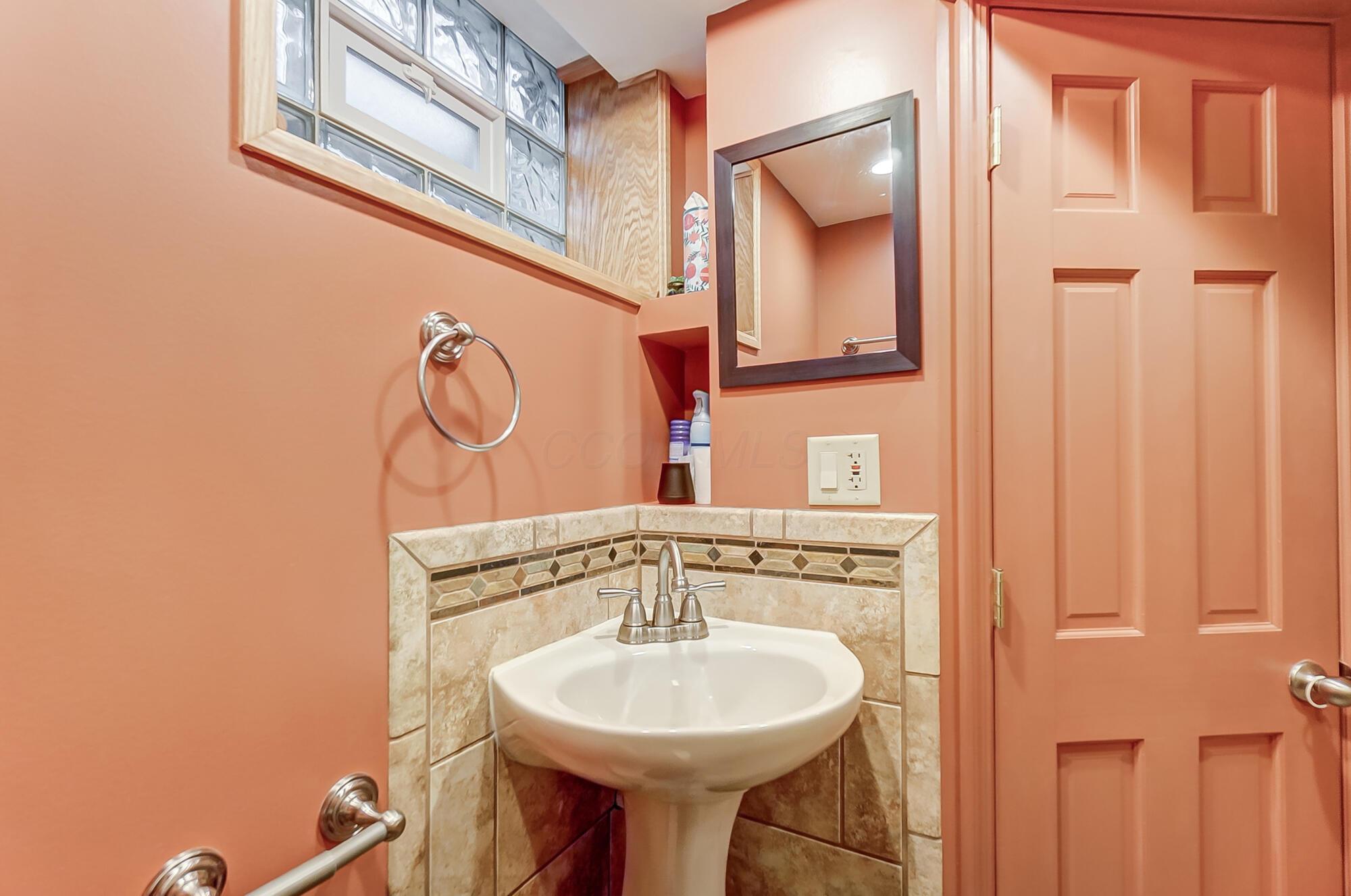 1659 Tremont Road Property Photo 43