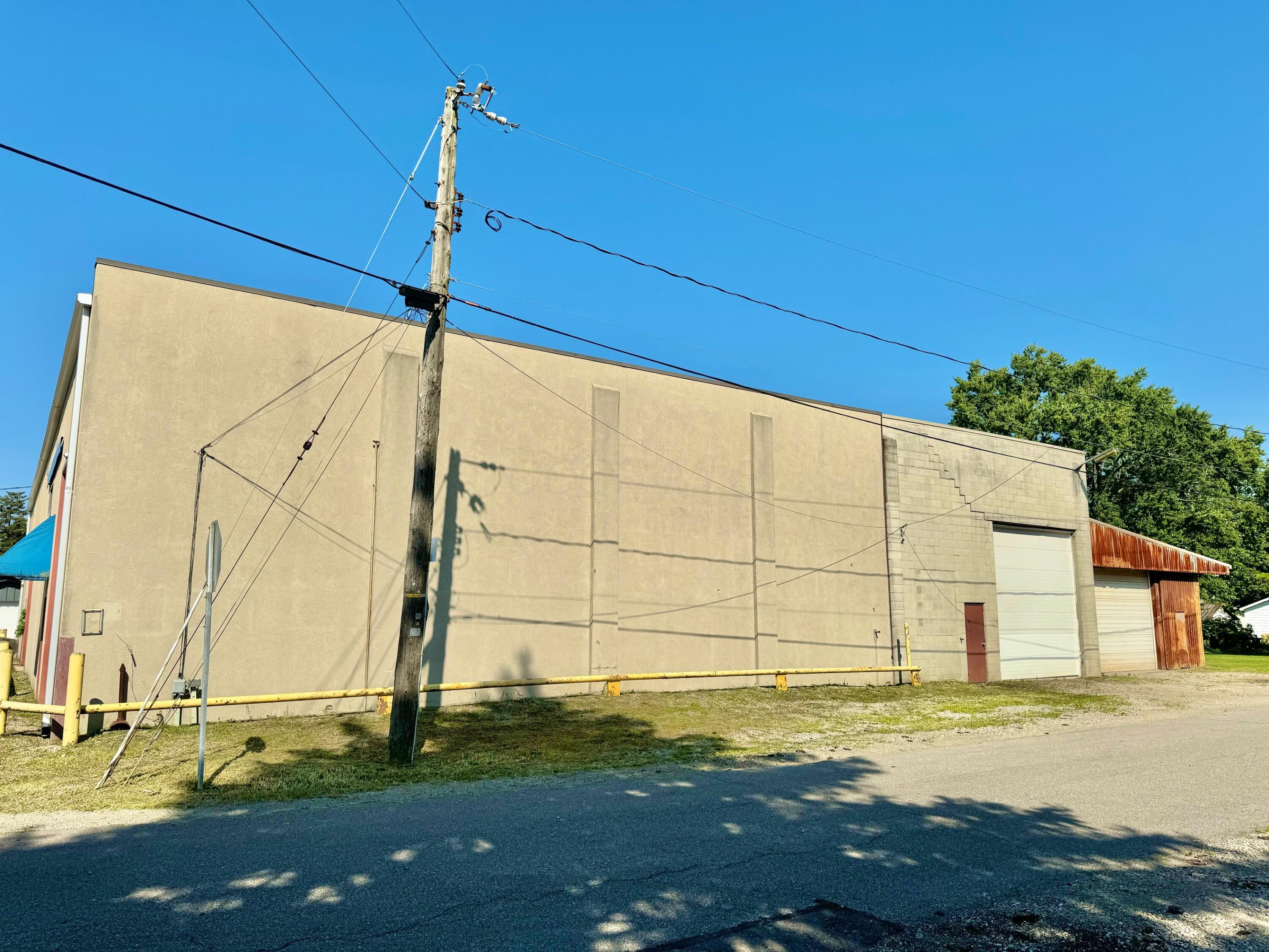 1410 Harding Highway E Property Photo 13