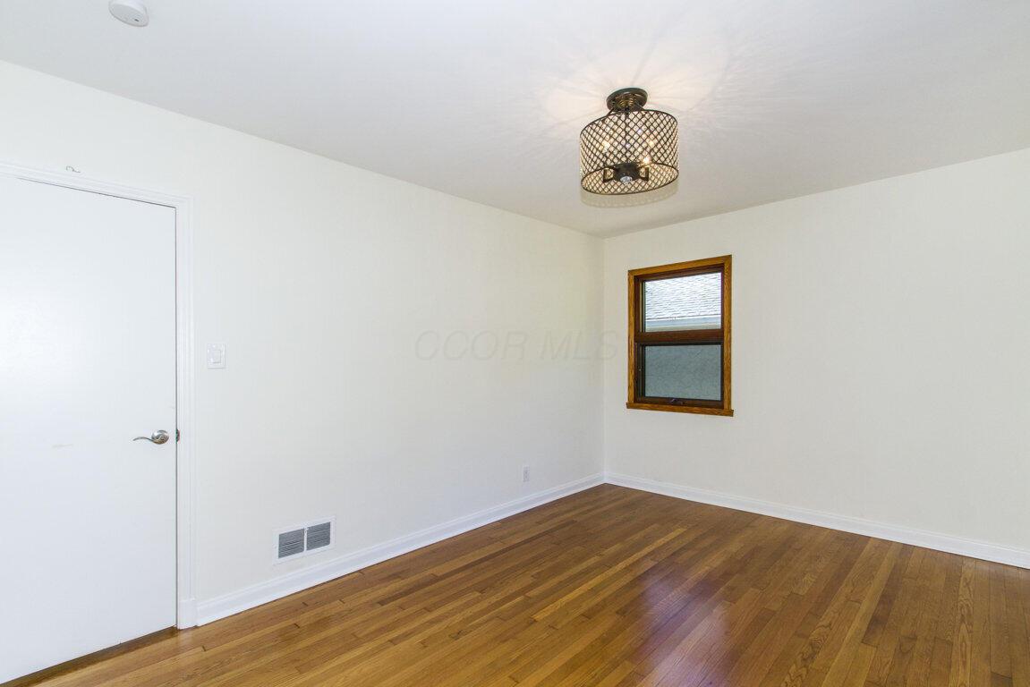 3175 Medway Avenue Property Photo 21