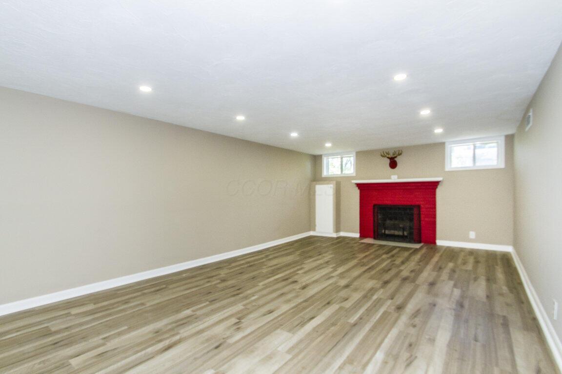 3175 Medway Avenue Property Photo 38