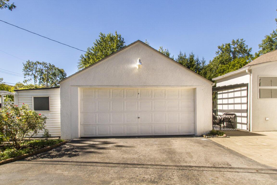 3175 Medway Avenue Property Photo 60