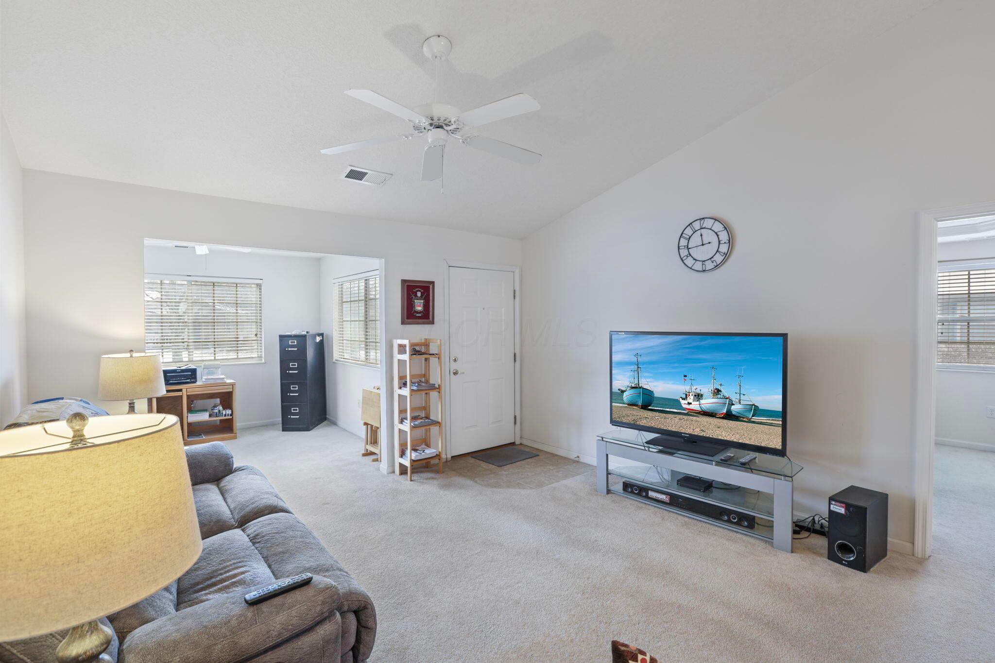 218 Pioneer Circle Property Photo 5