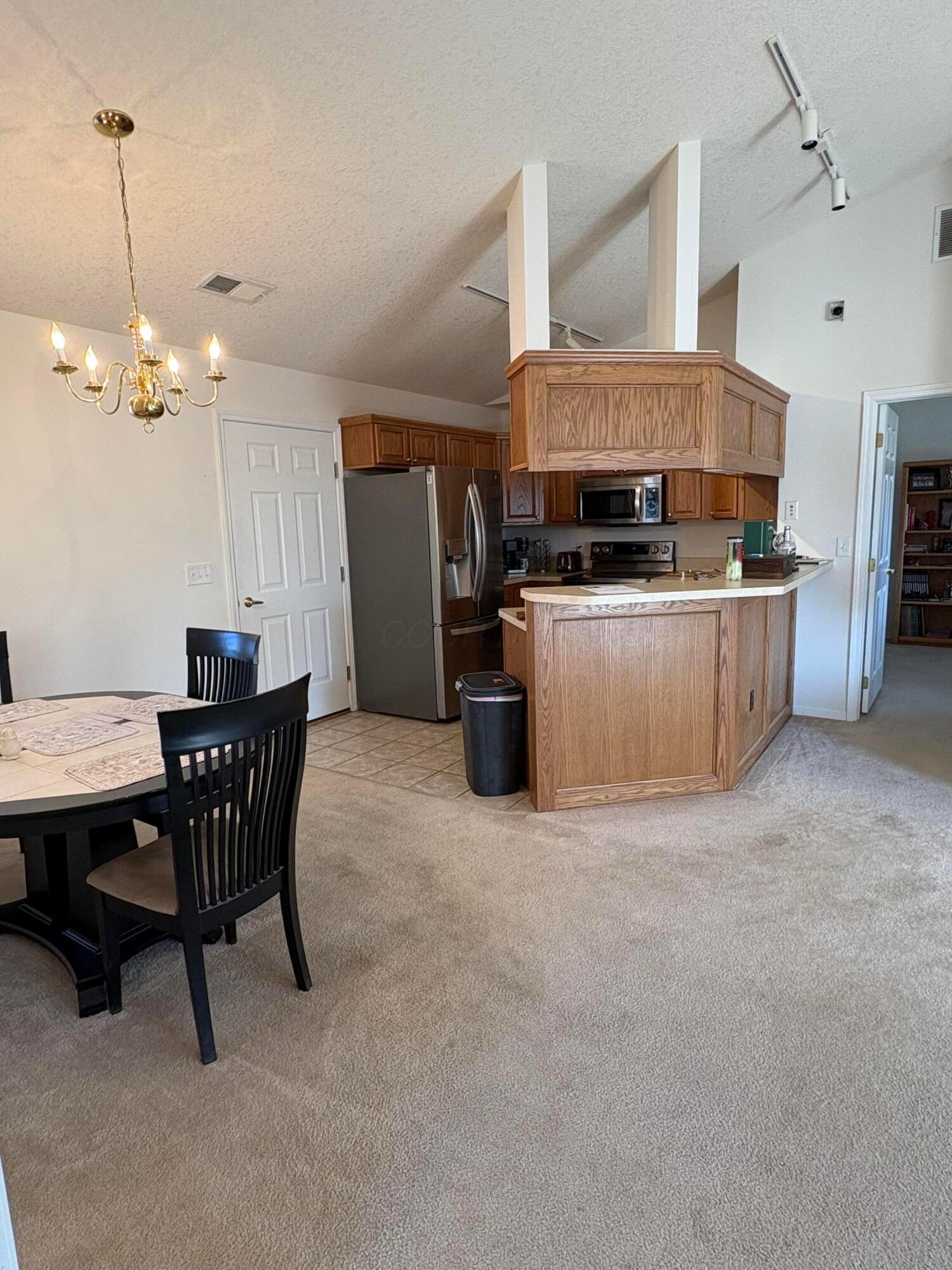 218 Pioneer Circle Property Photo 7
