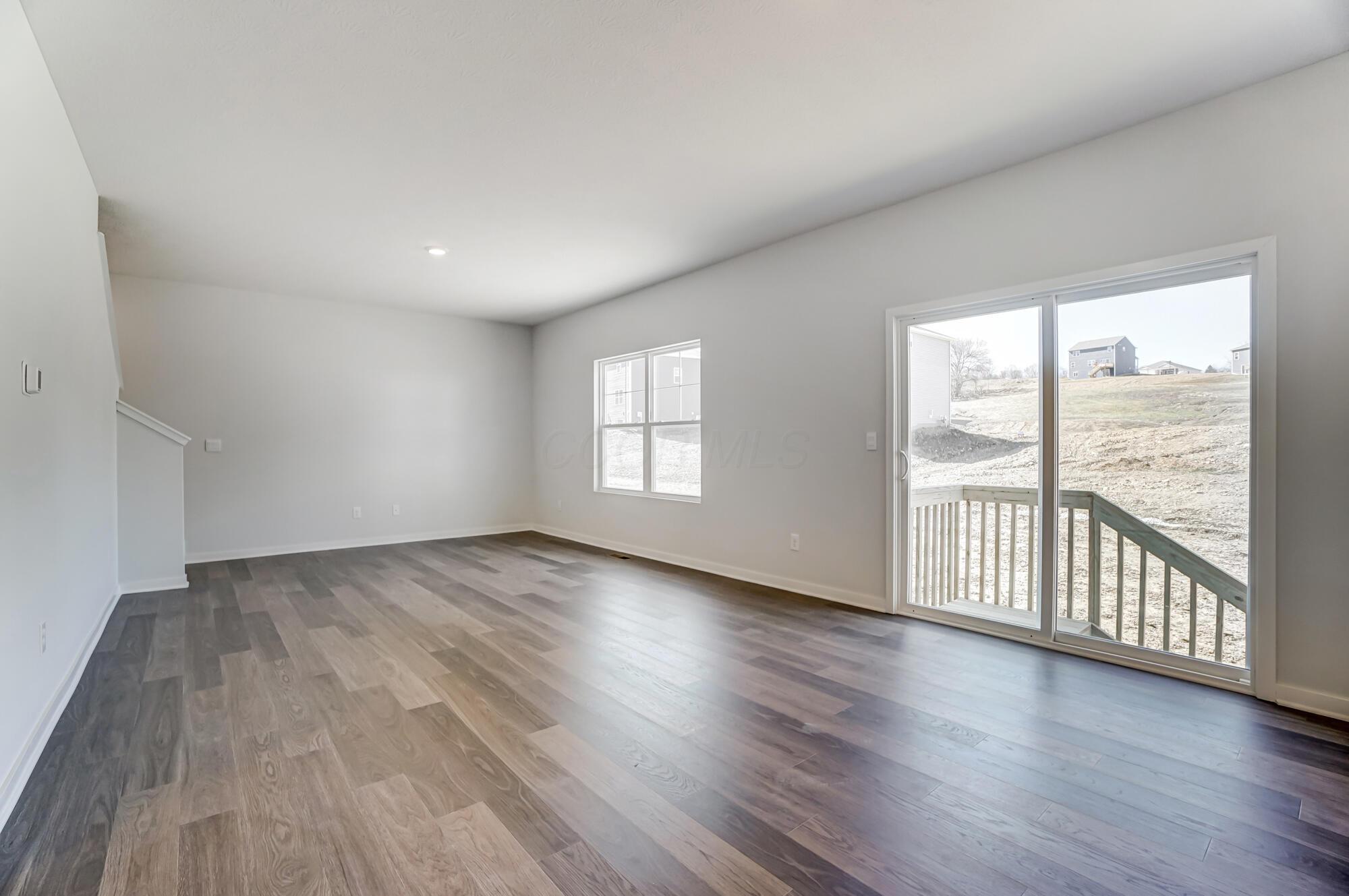 160 Oak Valley Court Property Photo 7