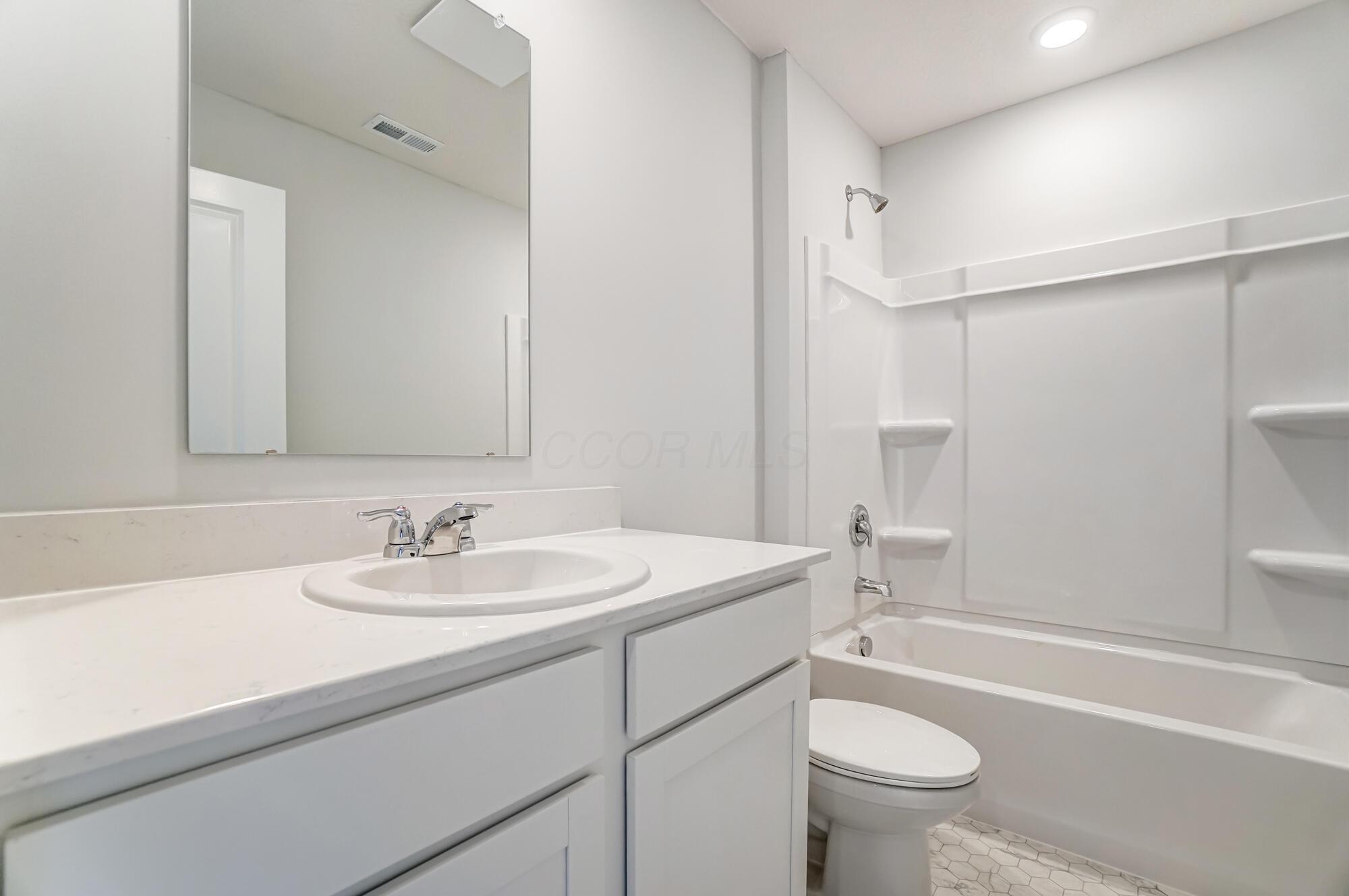 160 Oak Valley Court Property Photo 29
