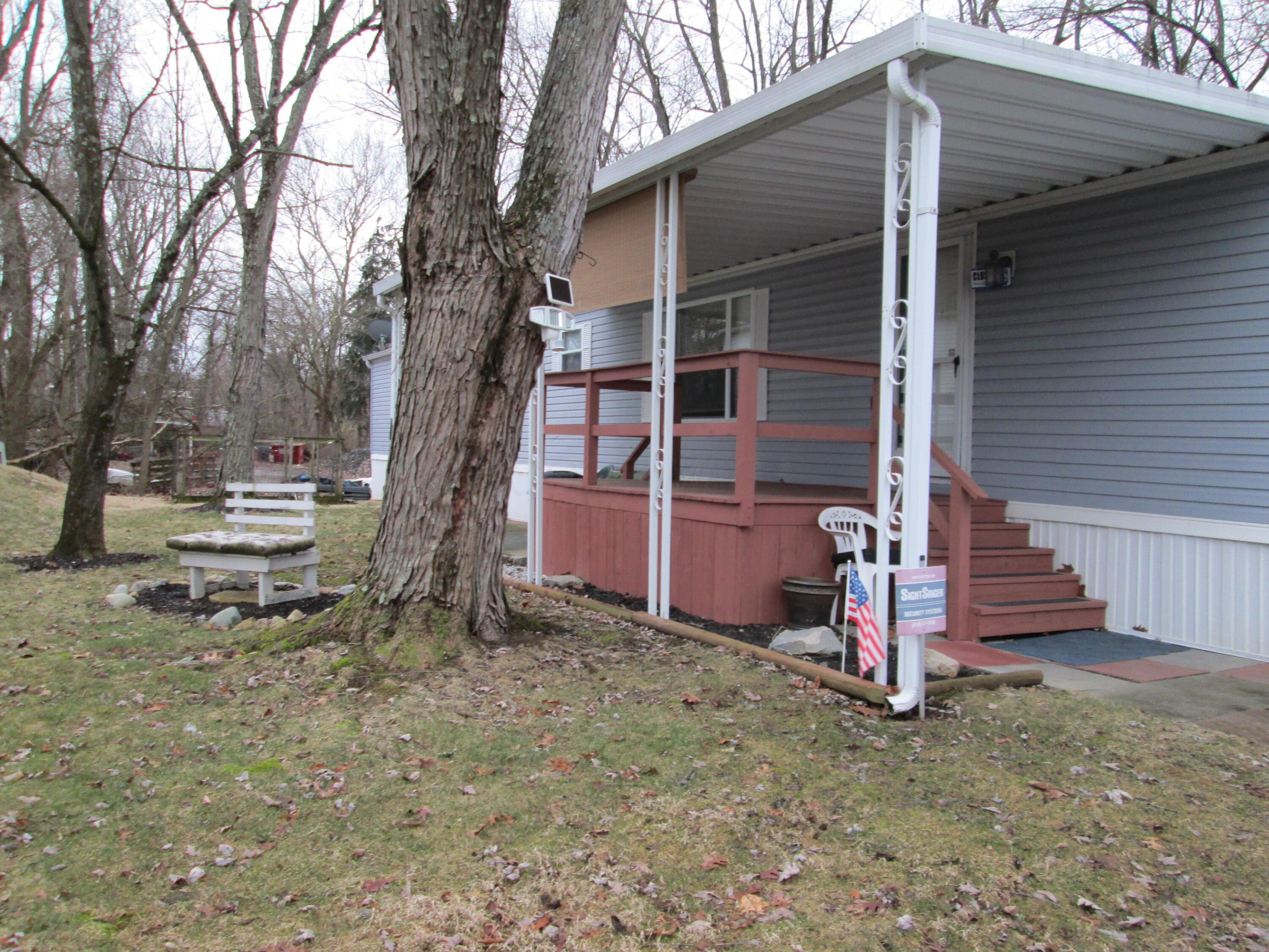 276 Robin Lane Property Photo 15