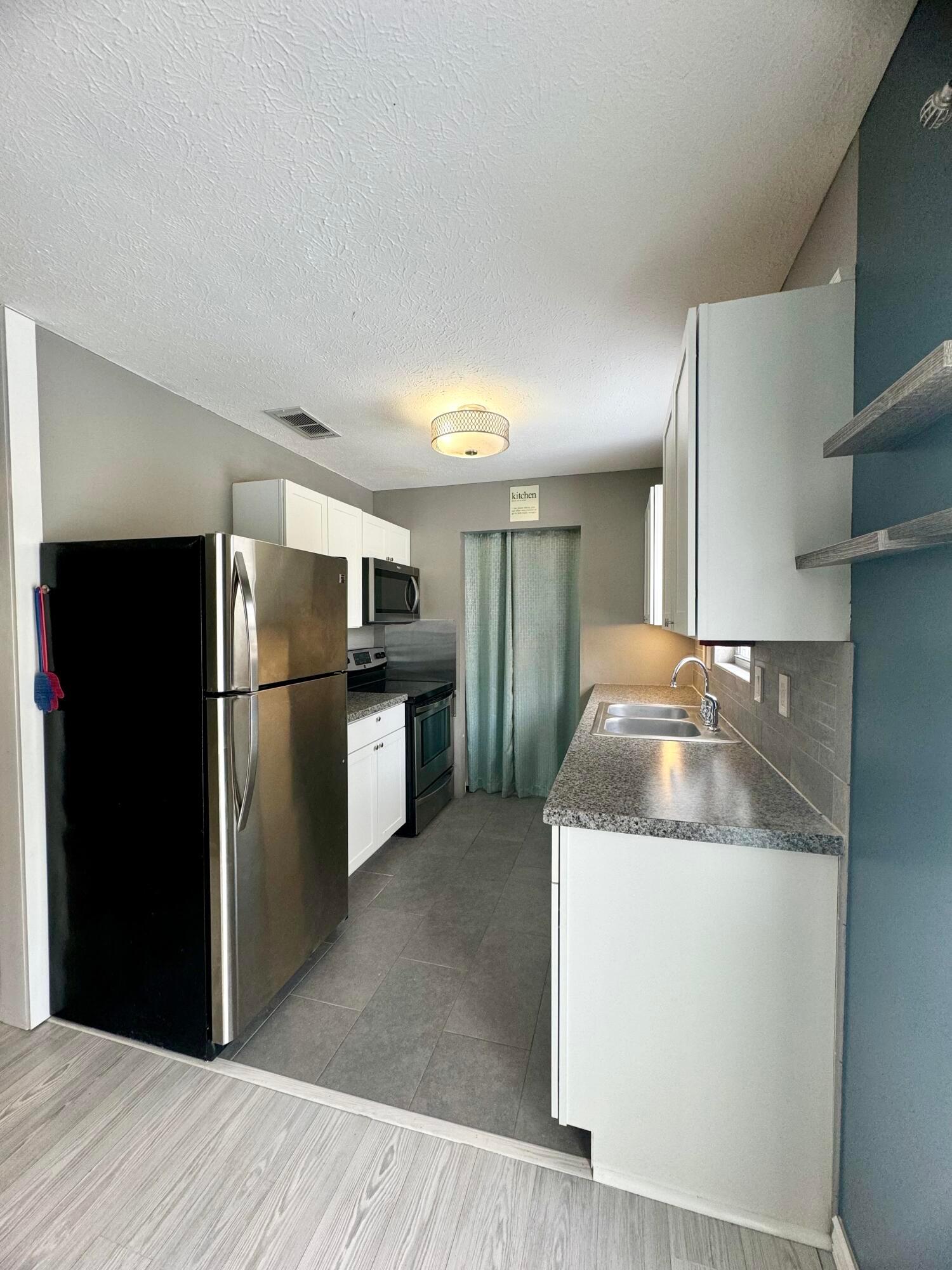 43 S Highland Court Property Photo 10