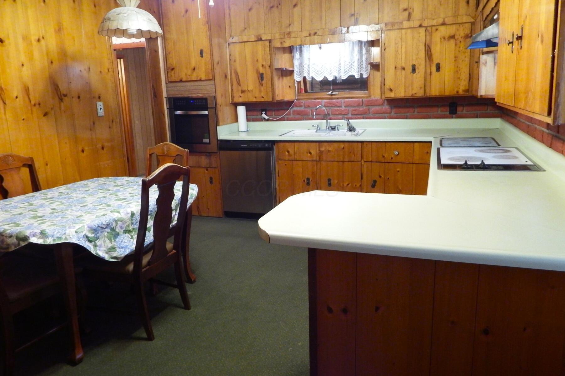 4299 County Rd 98 Property Photo 9