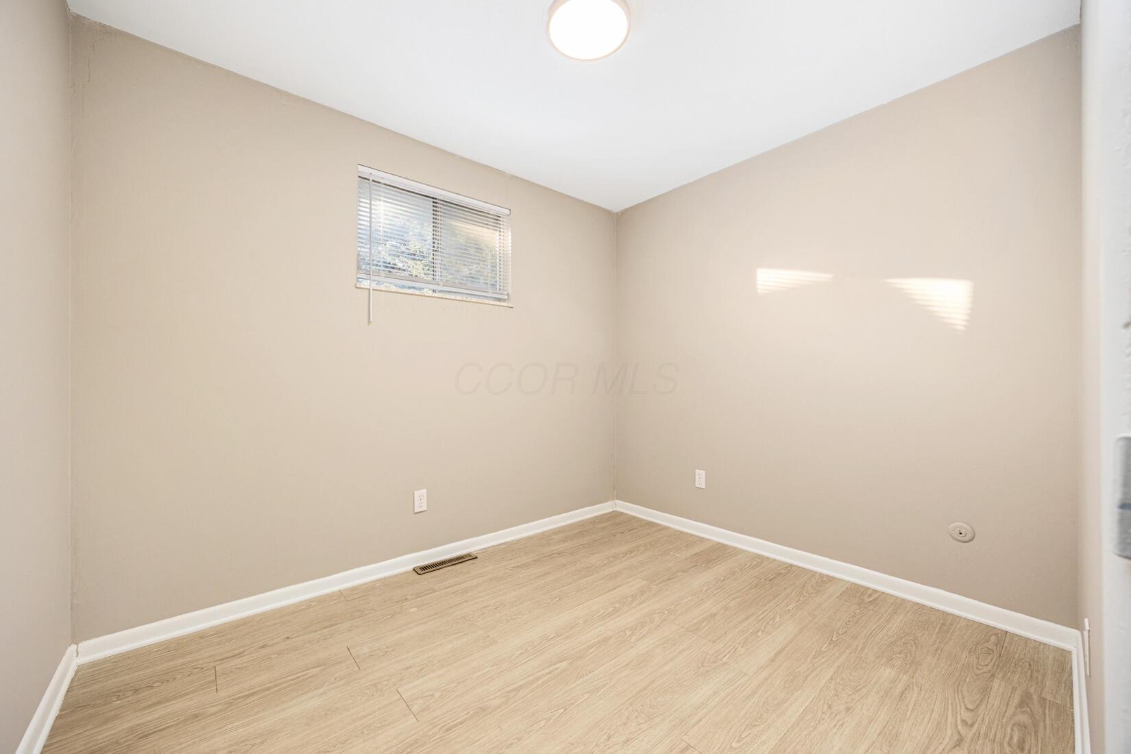 855 Oakland Park Avenue Property Photo 18