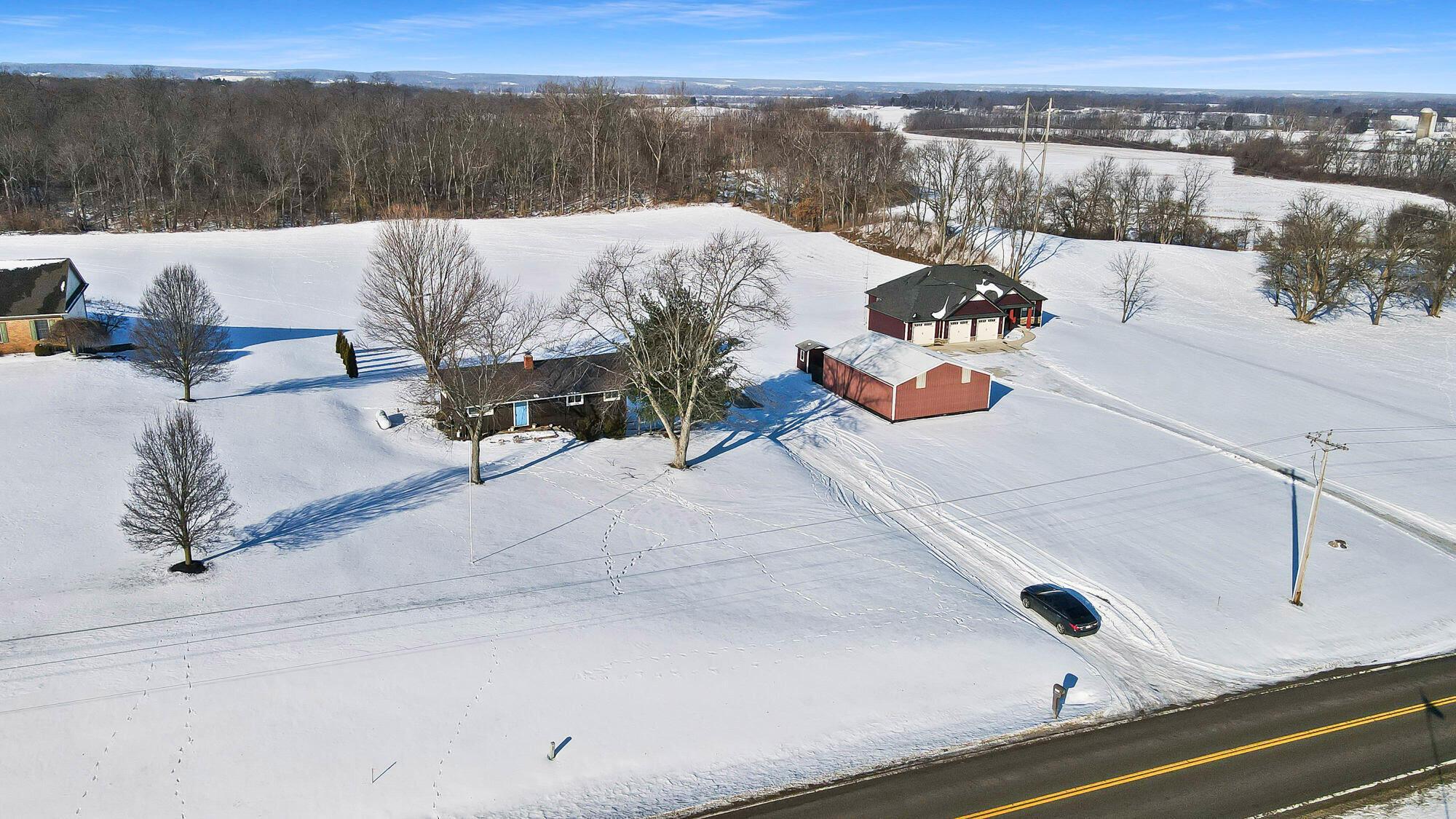 3550 Middle Urbana Road Property Photo 3