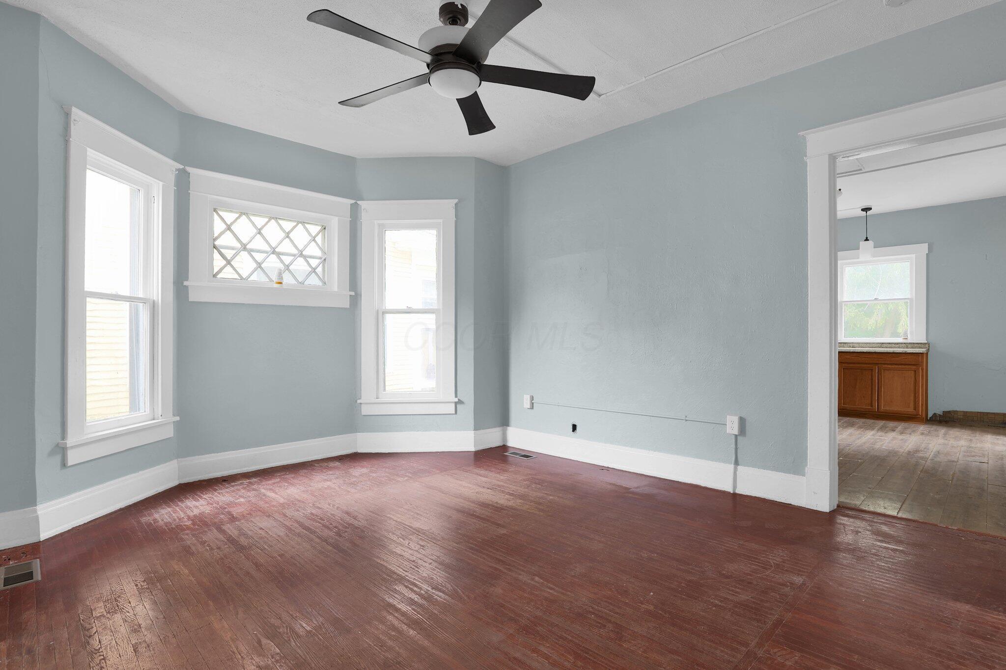132 E Paint Street Property Photo 7