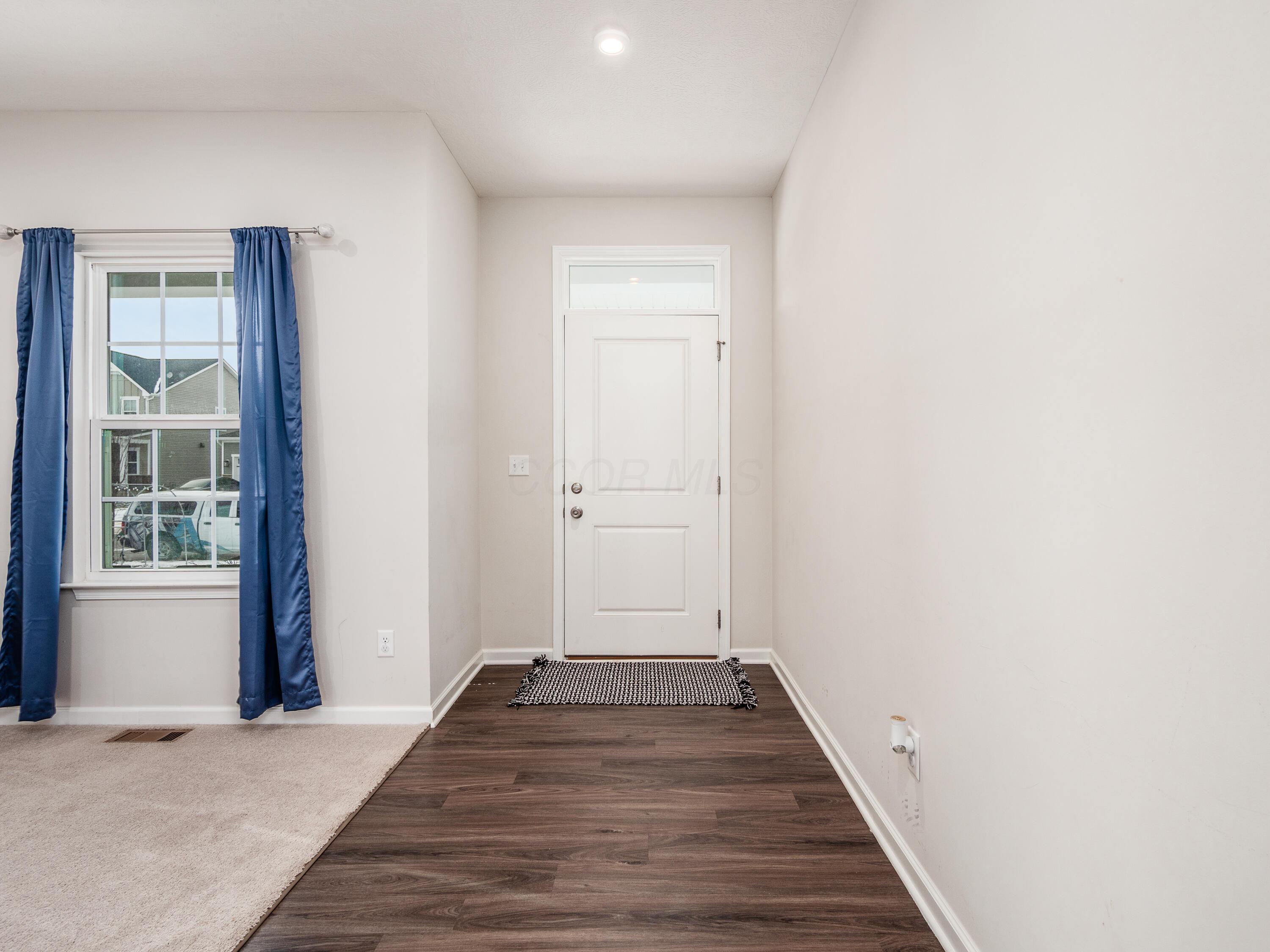 105 Steeplechase Court Property Photo 6