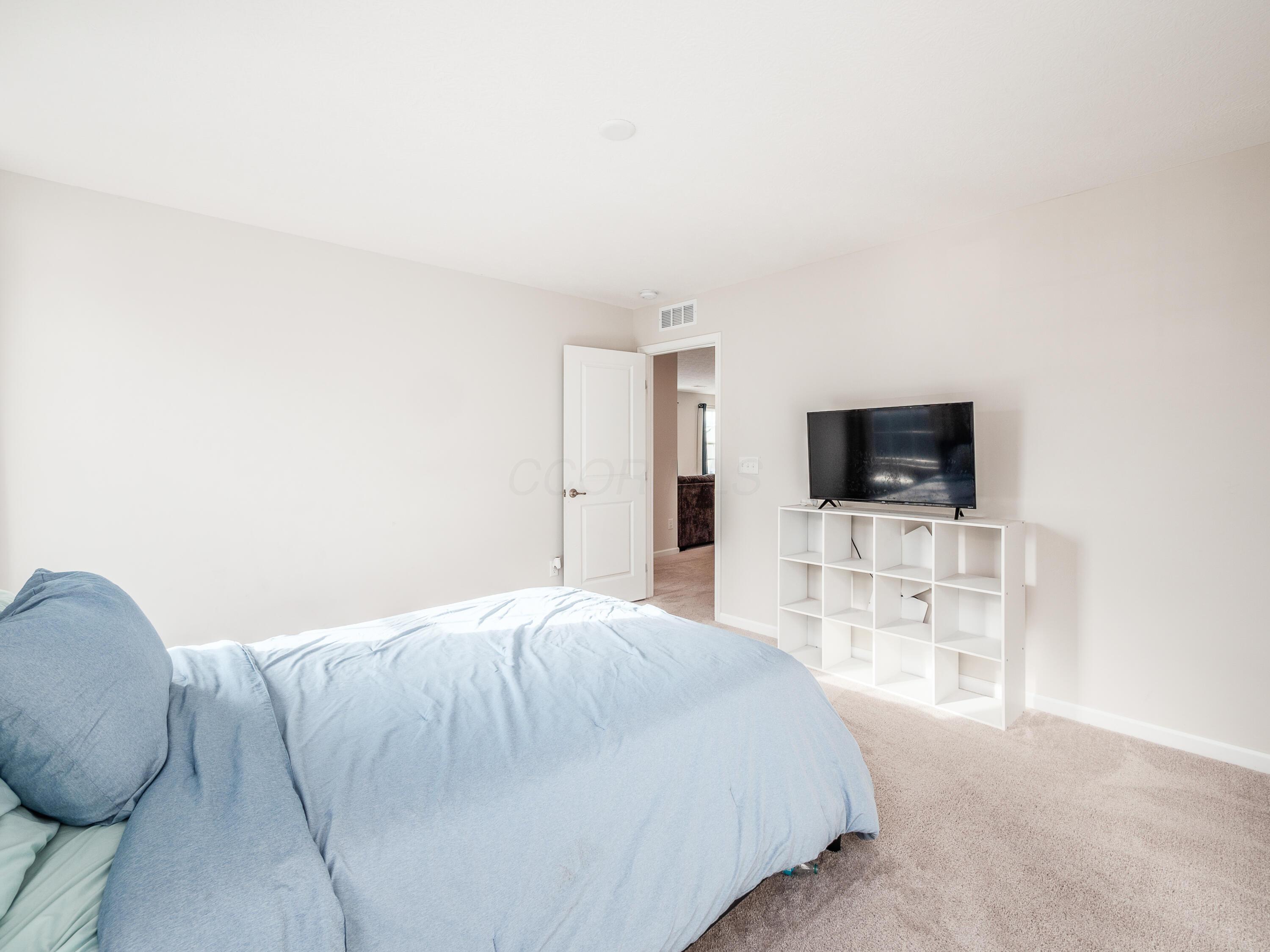 105 Steeplechase Court Property Photo 27