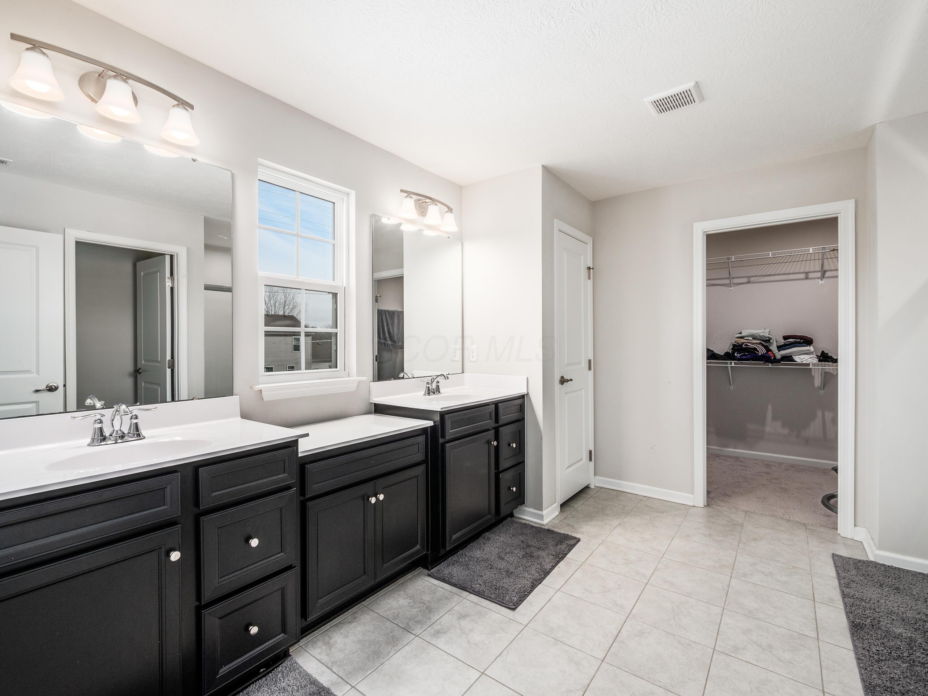105 Steeplechase Court Property Photo 32