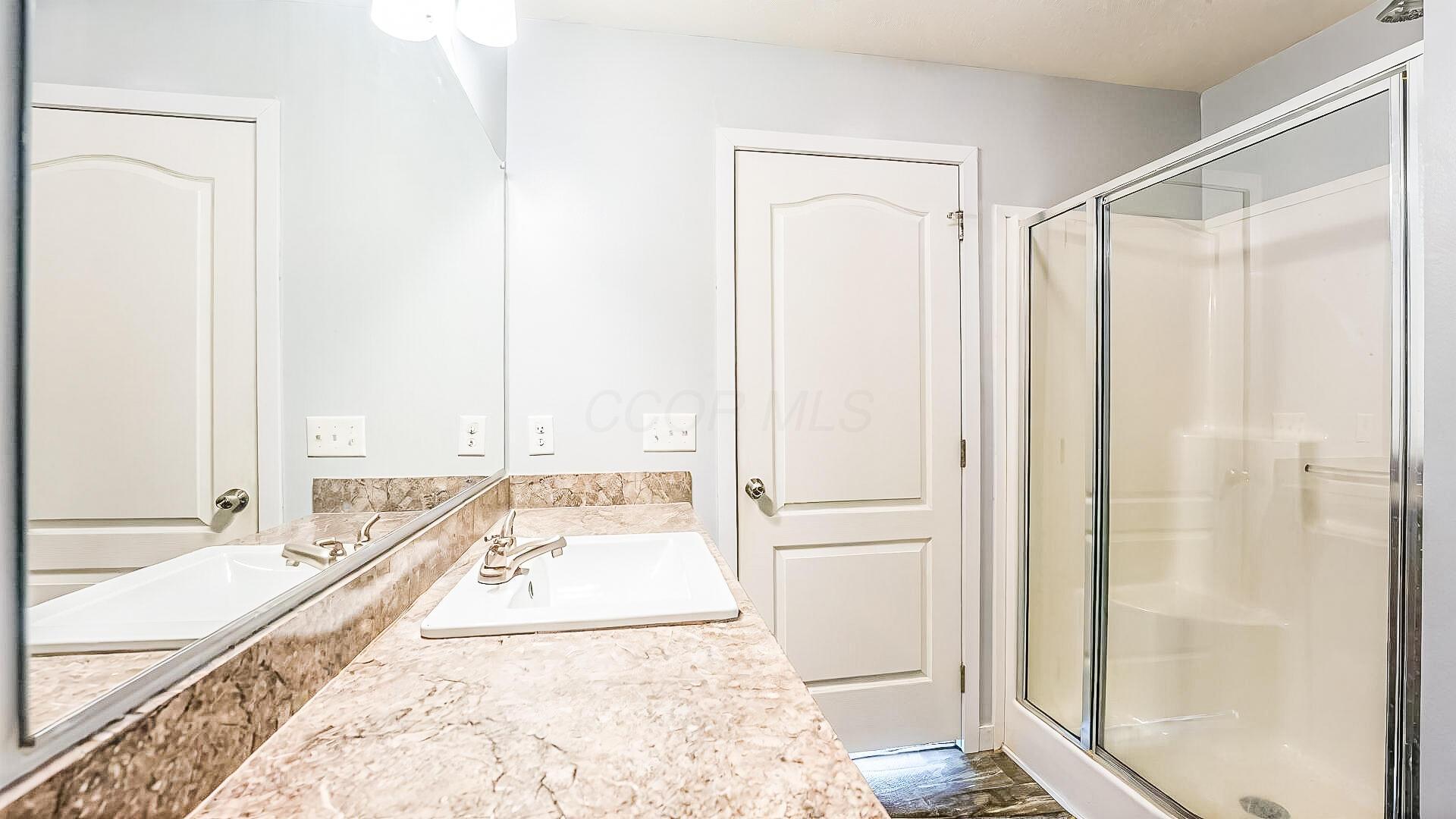 2520 Gift Street Property Photo 16