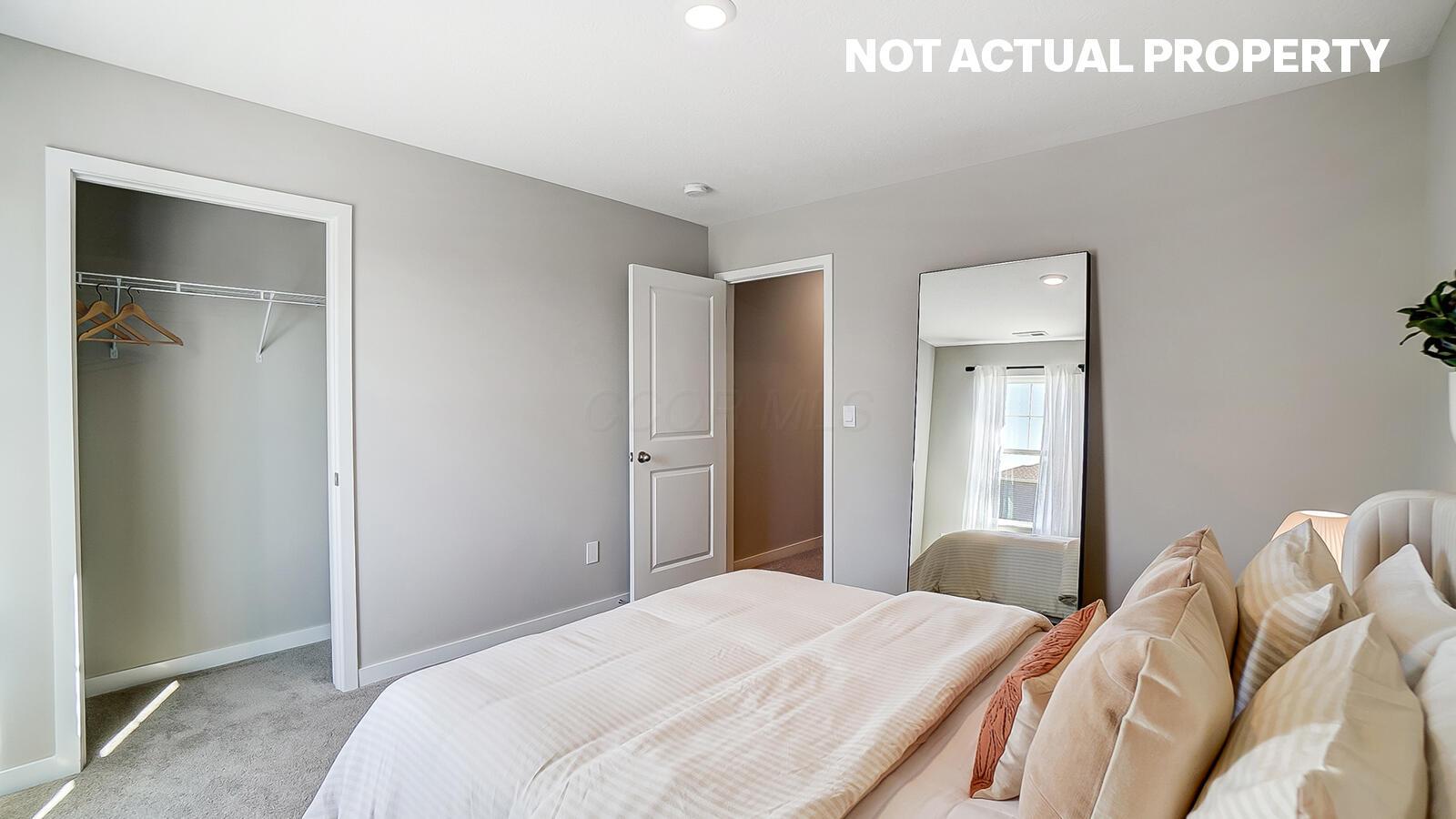 2770 Carrowmore Drive Property Photo 27