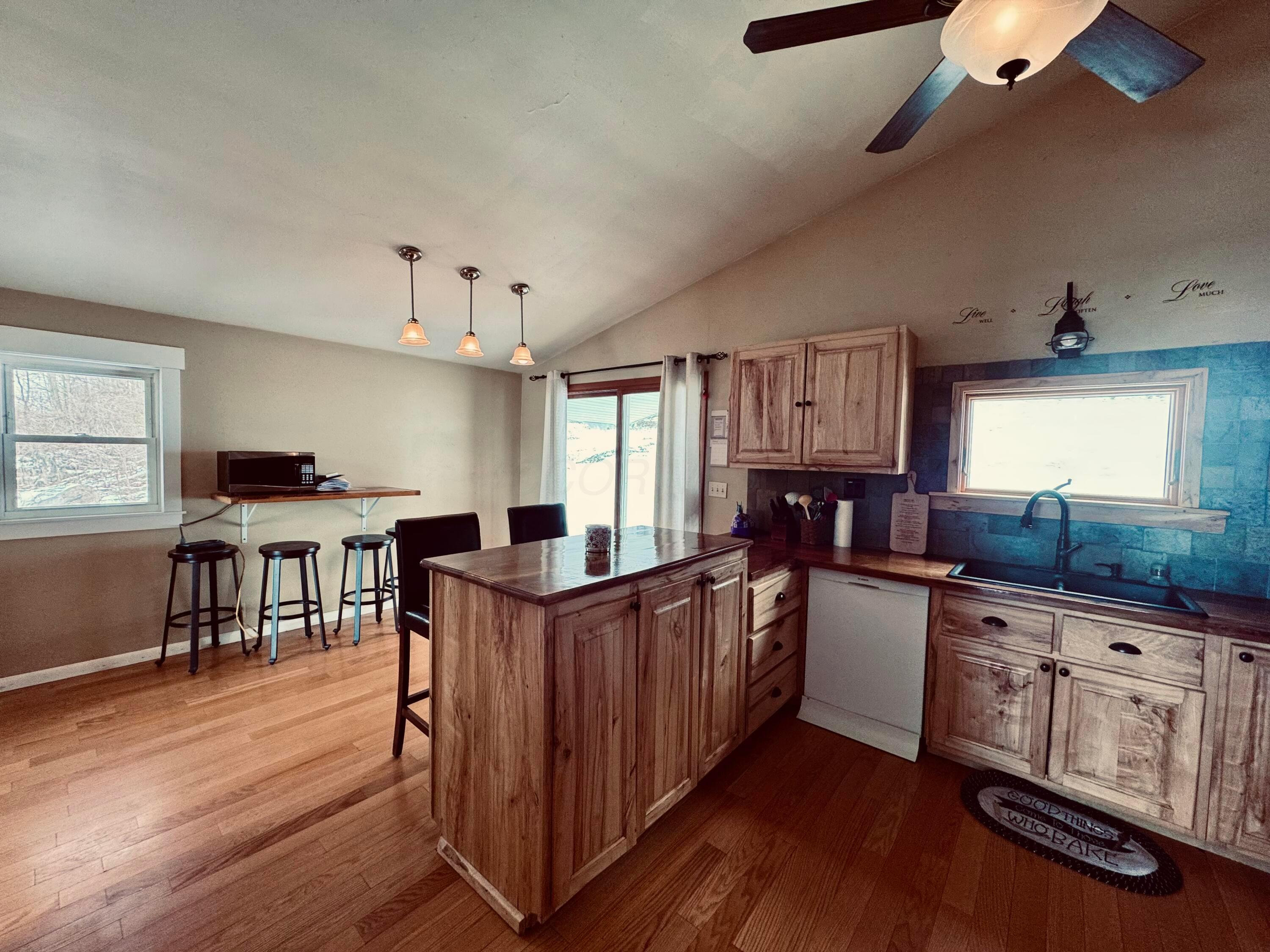 5662 N State Route 60 Nw Property Photo 10