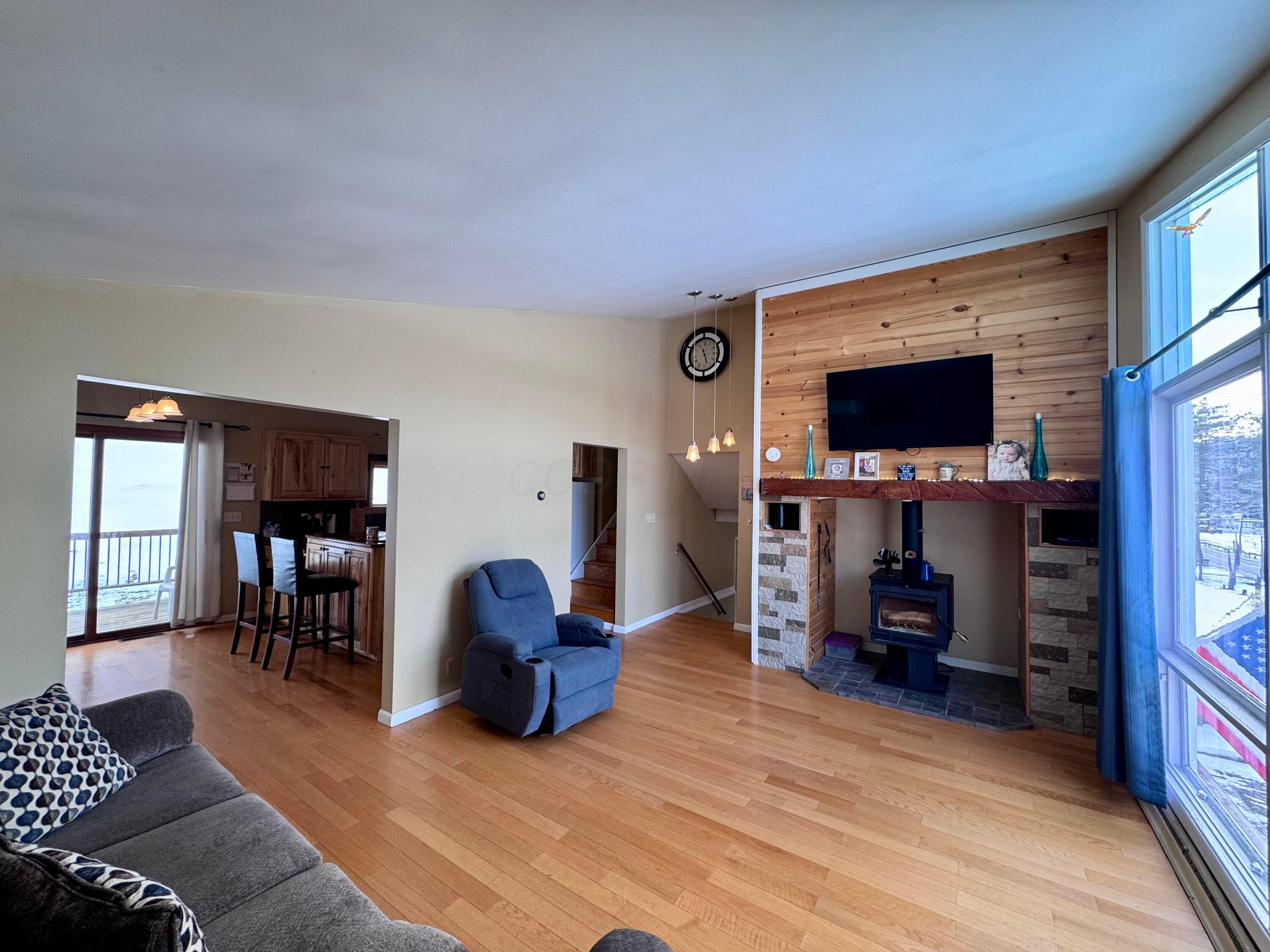 5662 N State Route 60 Nw Property Photo 11