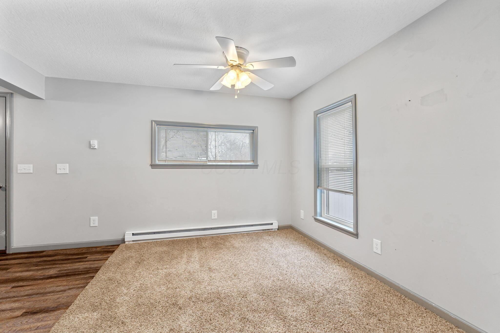 210 N Main Street Property Photo 18