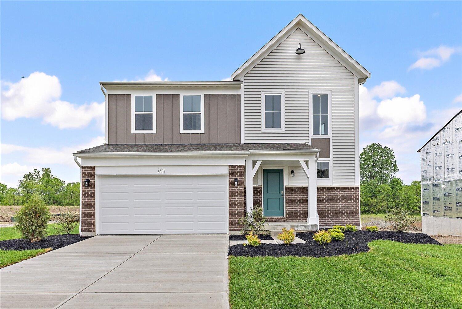 1221 Heathgate Way Property Photo