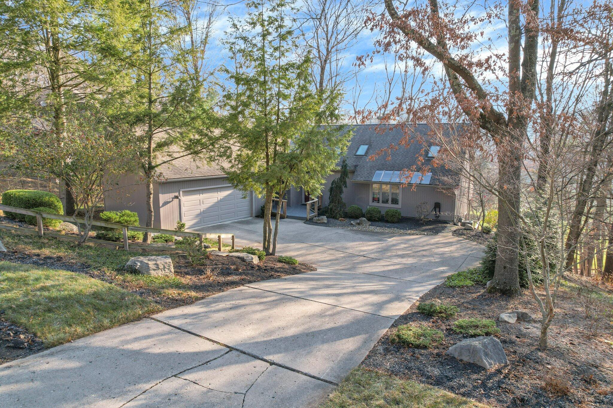 228 Pinehurst Drive Property Photo 32