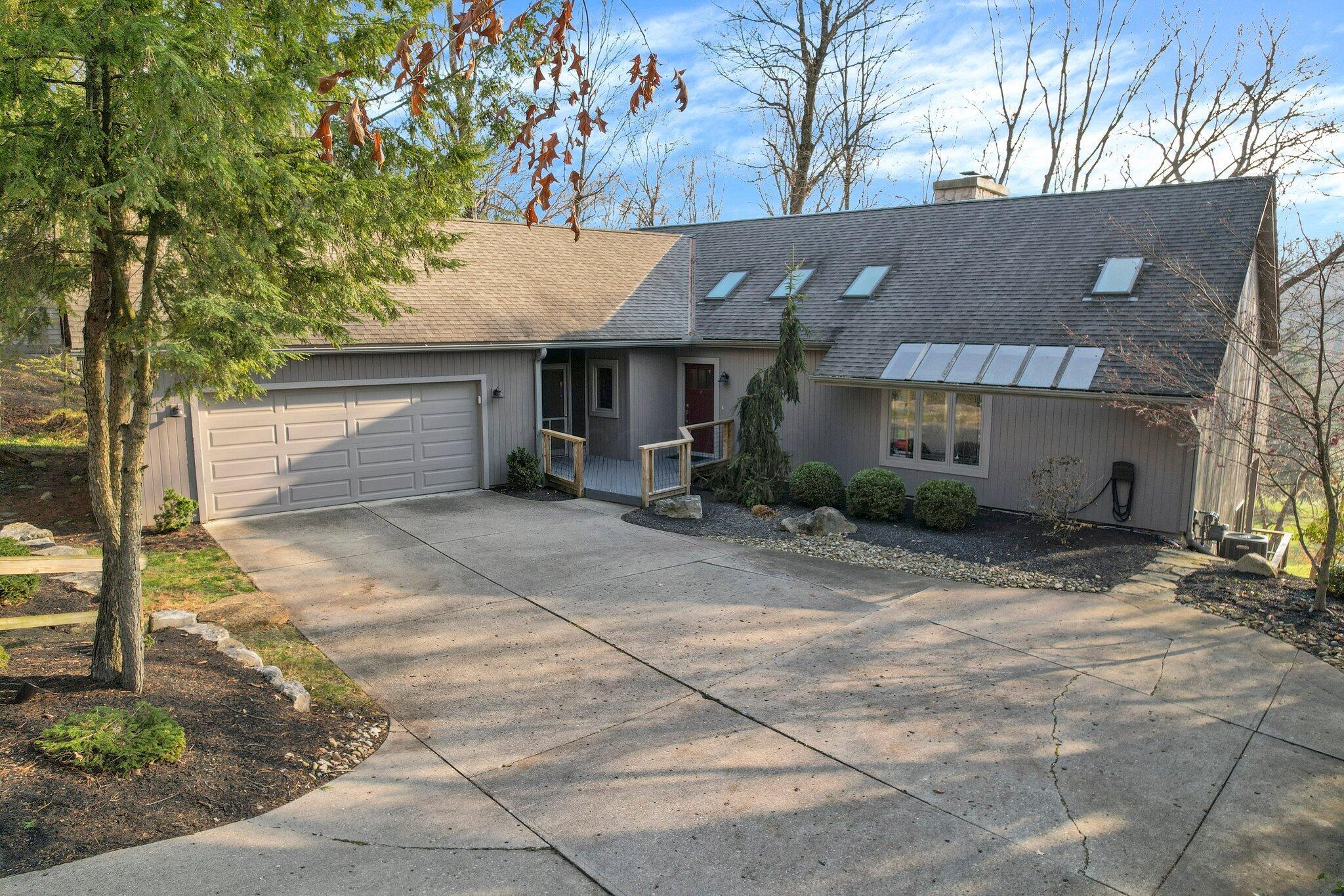 228 Pinehurst Drive Property Photo 33