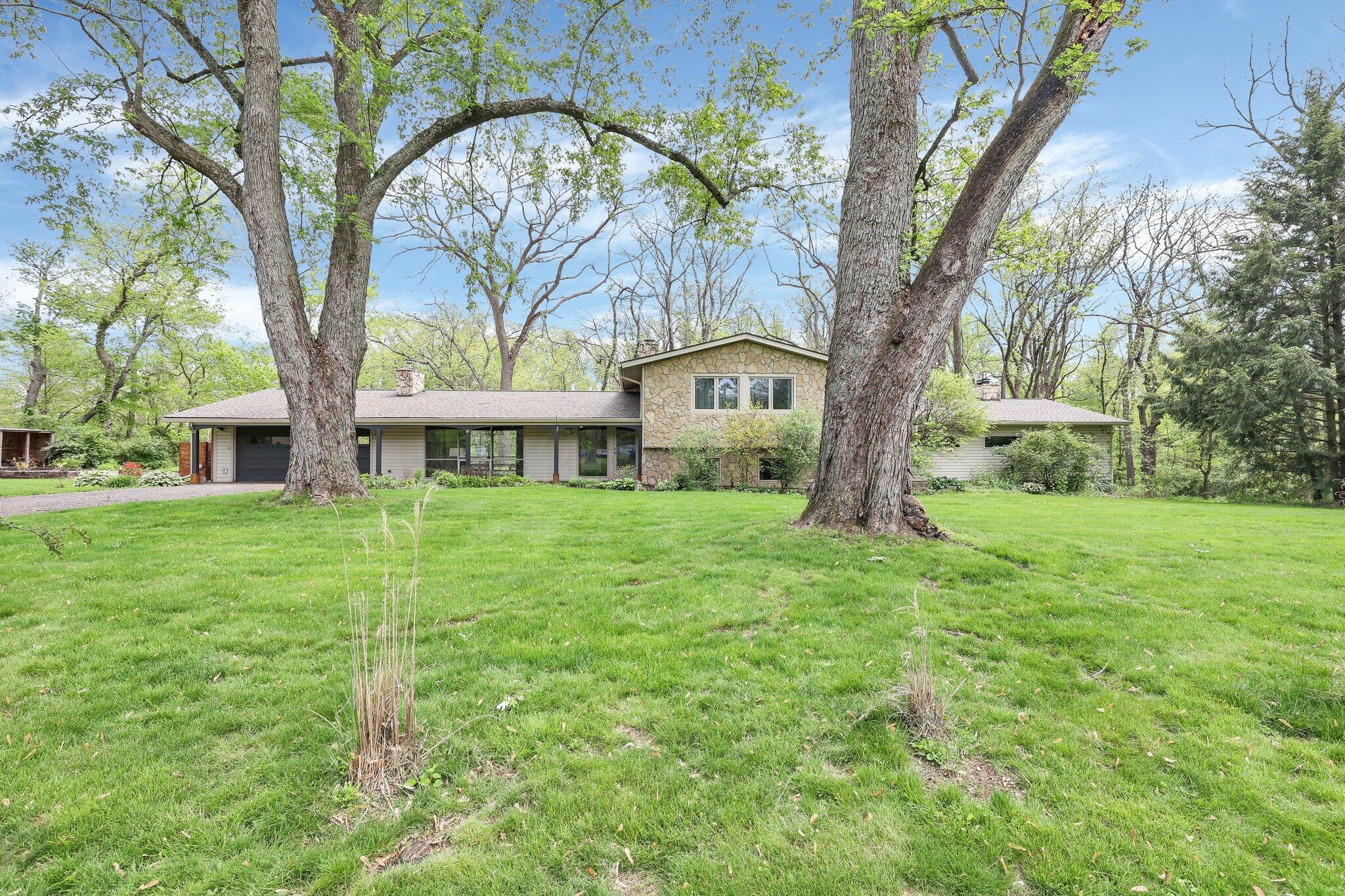 1750 Stoneybrook Way Property Photo 1