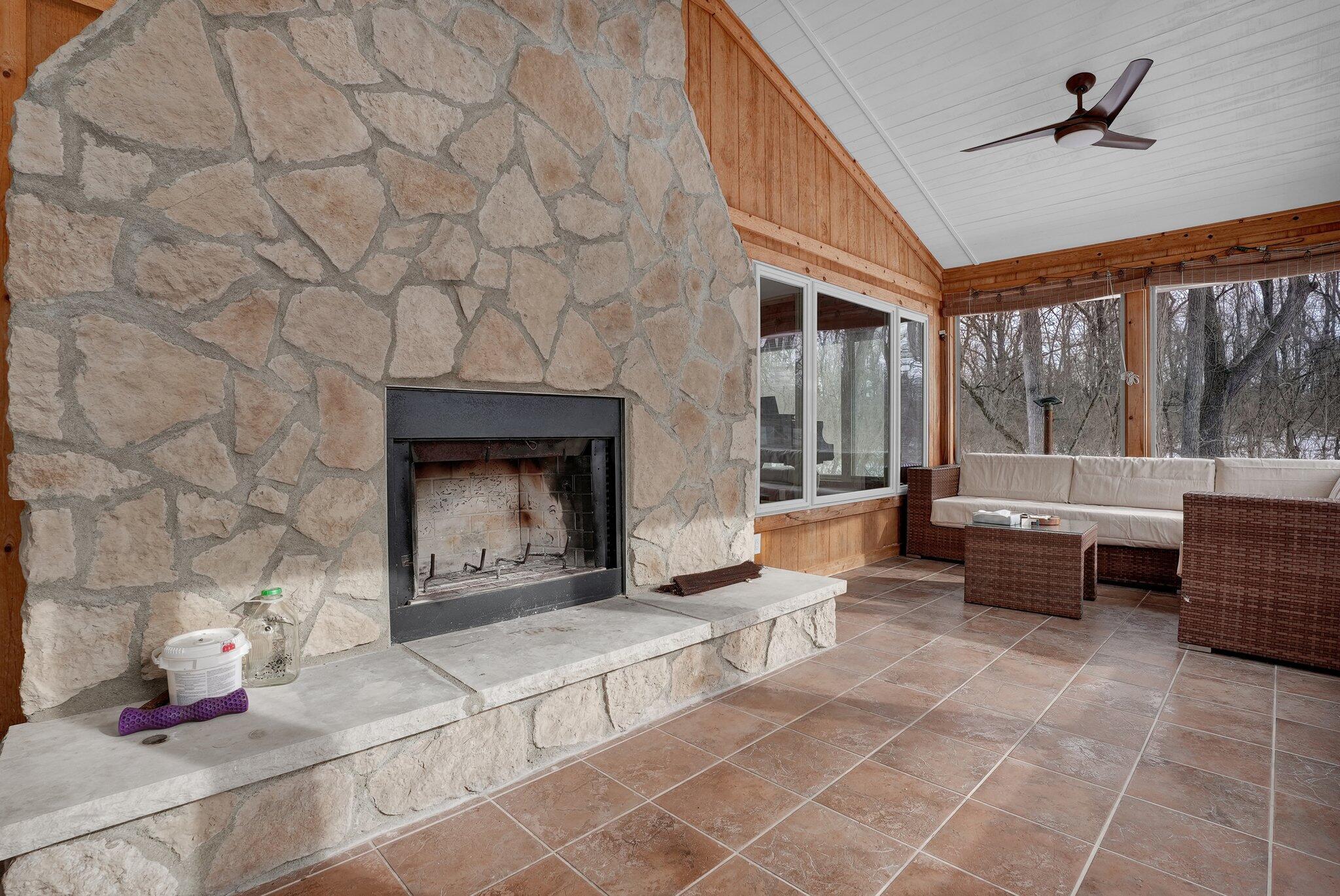 1750 Stoneybrook Way Property Photo 28