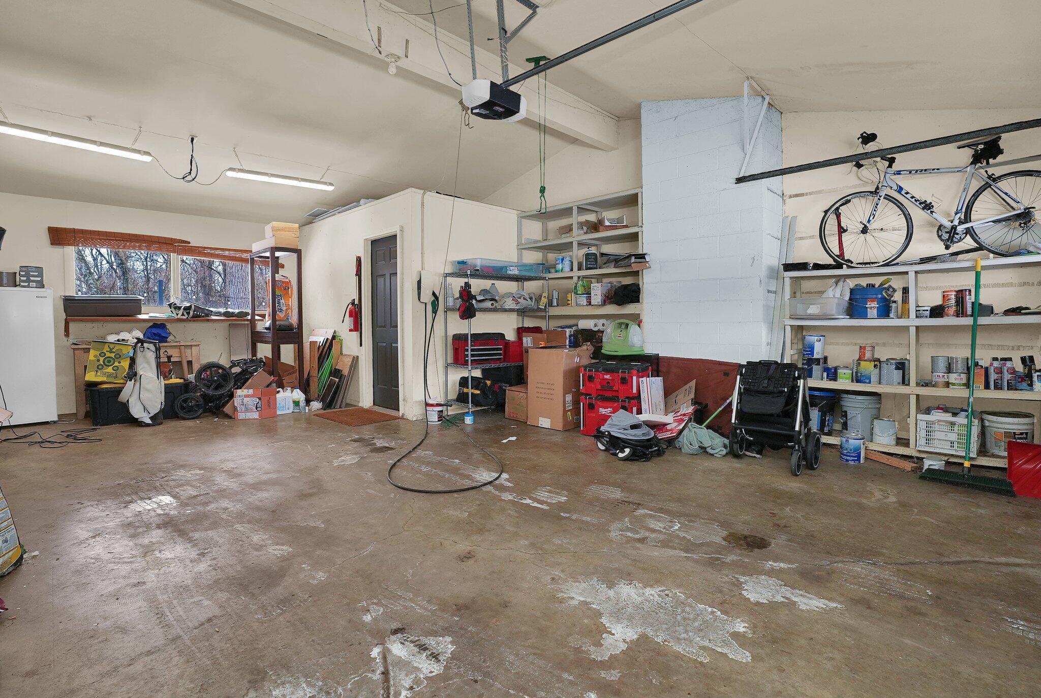 1750 Stoneybrook Way Property Photo 35