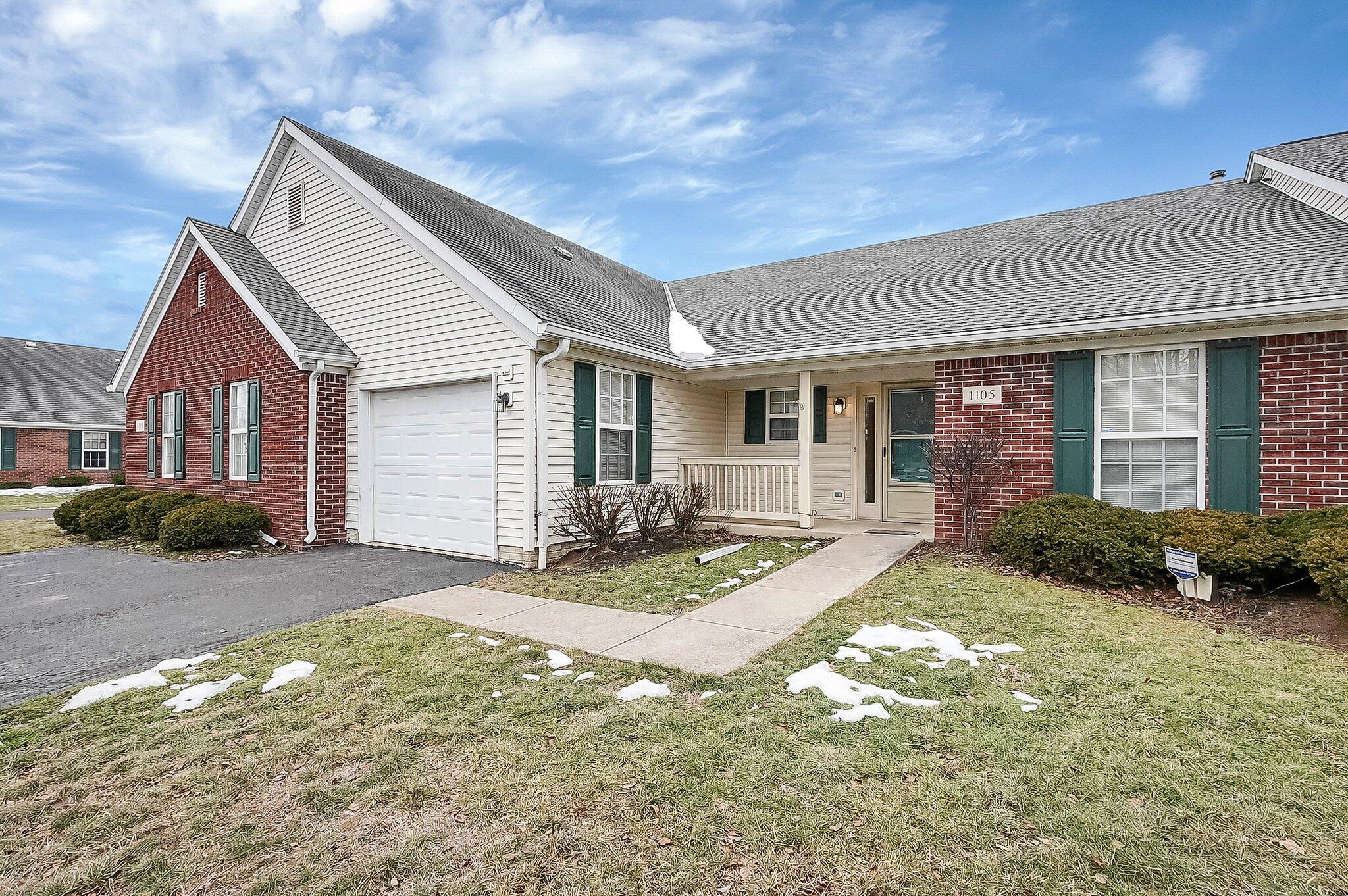 1105 Arbor Oaks Lane Property Photo 3