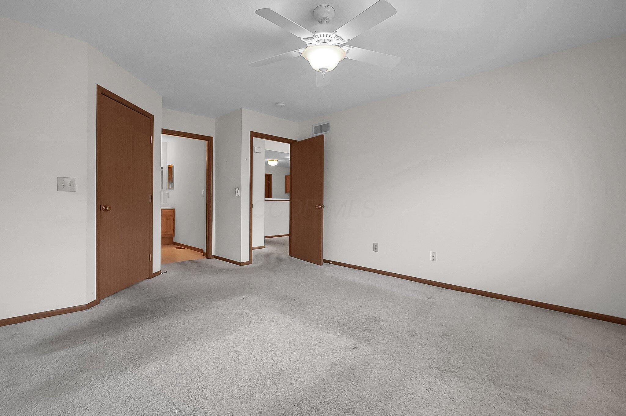 1105 Arbor Oaks Lane Property Photo 19