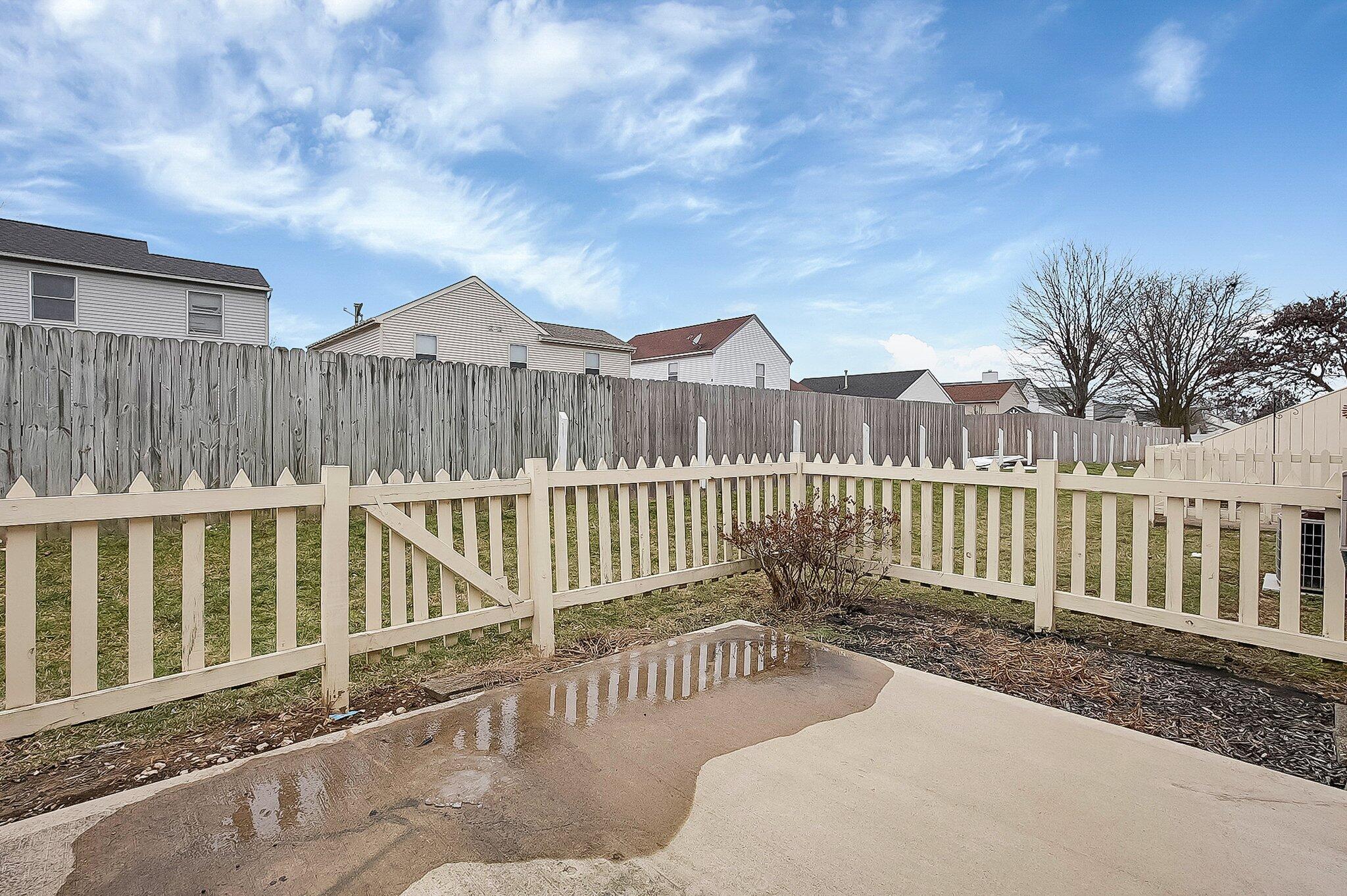 1105 Arbor Oaks Lane Property Photo 23