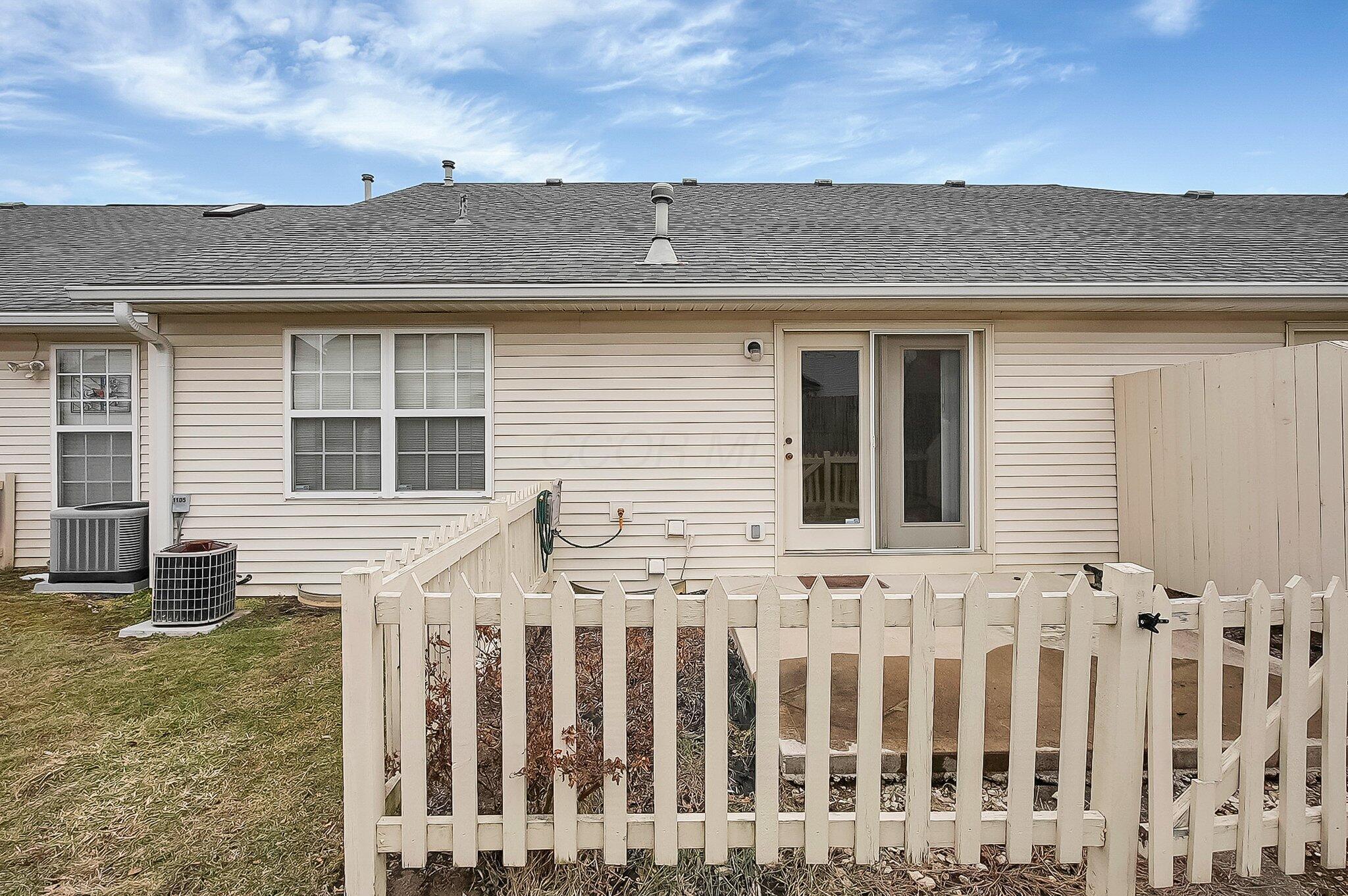 1105 Arbor Oaks Lane Property Photo 25