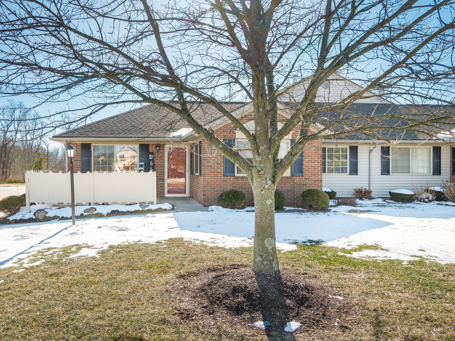 441 Virginia Court Property Photo 2