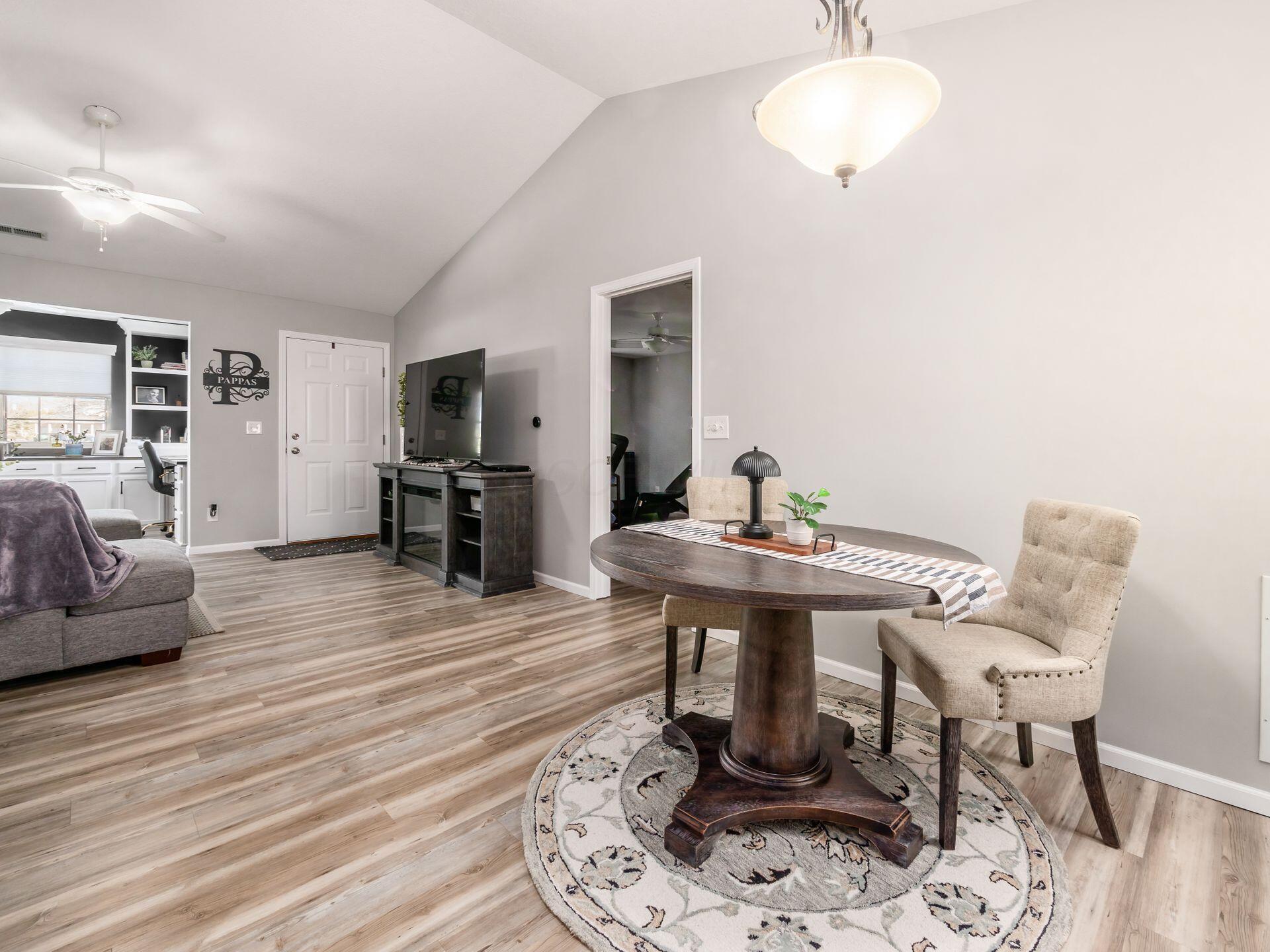 441 Virginia Court Property Photo 9