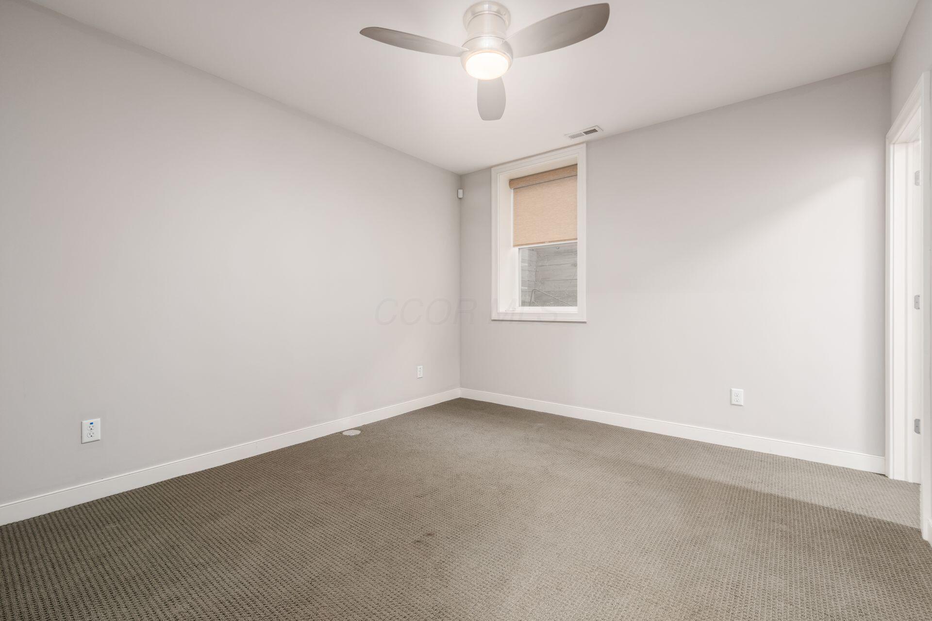 1315 N Grant Avenue Property Photo 33