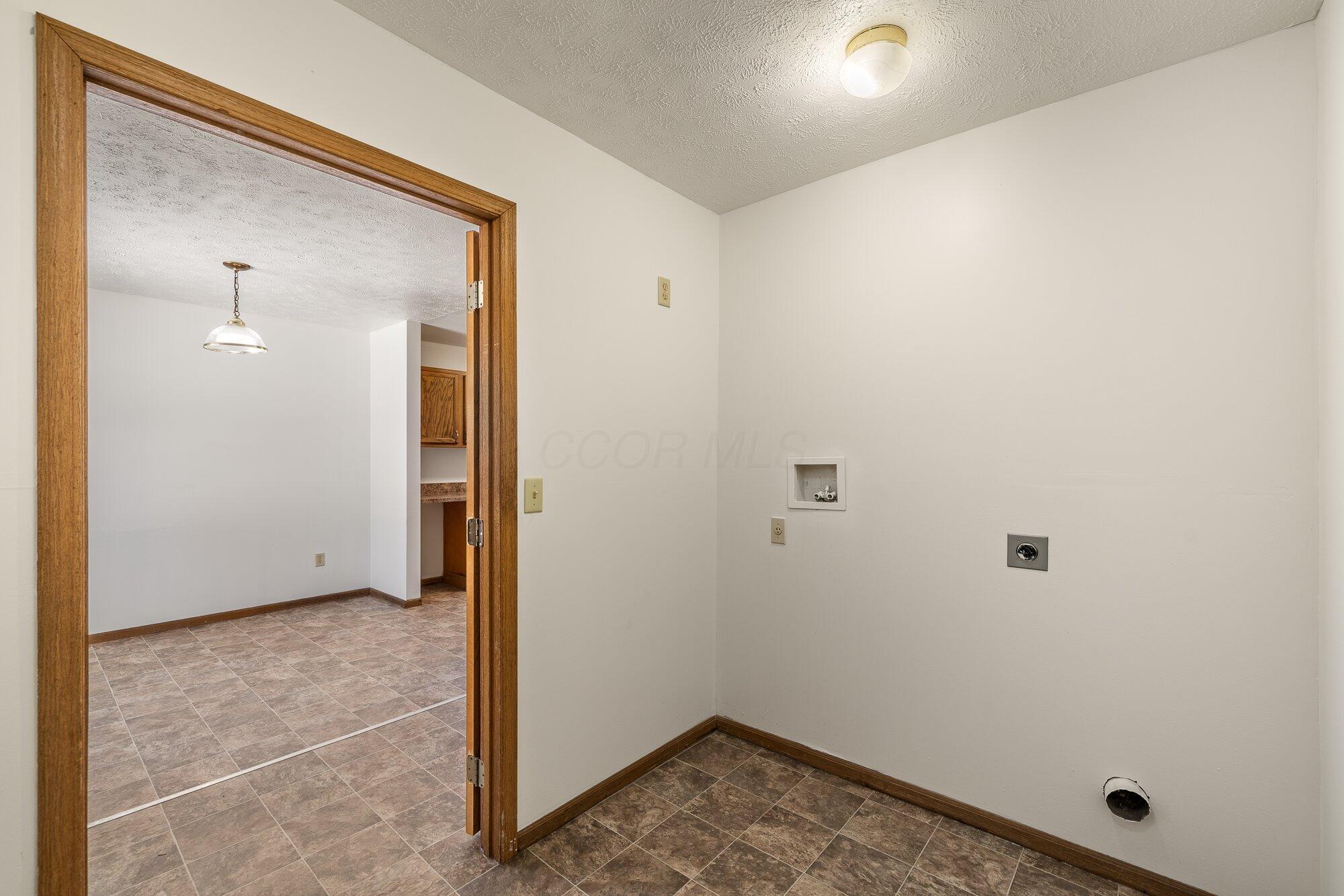603 Lida Street, 609 Property Photo 12