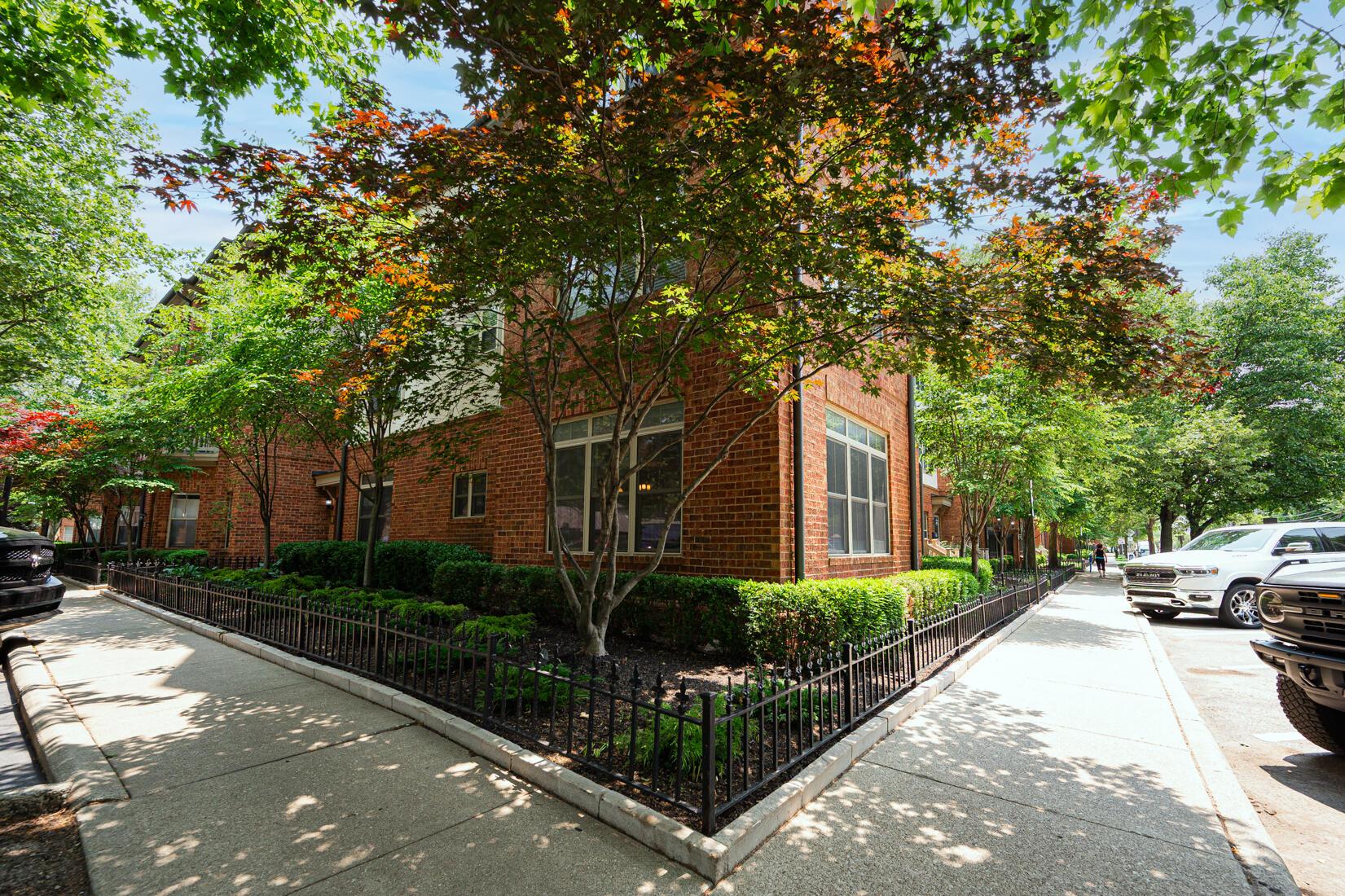 674 Park Street Property Photo 1
