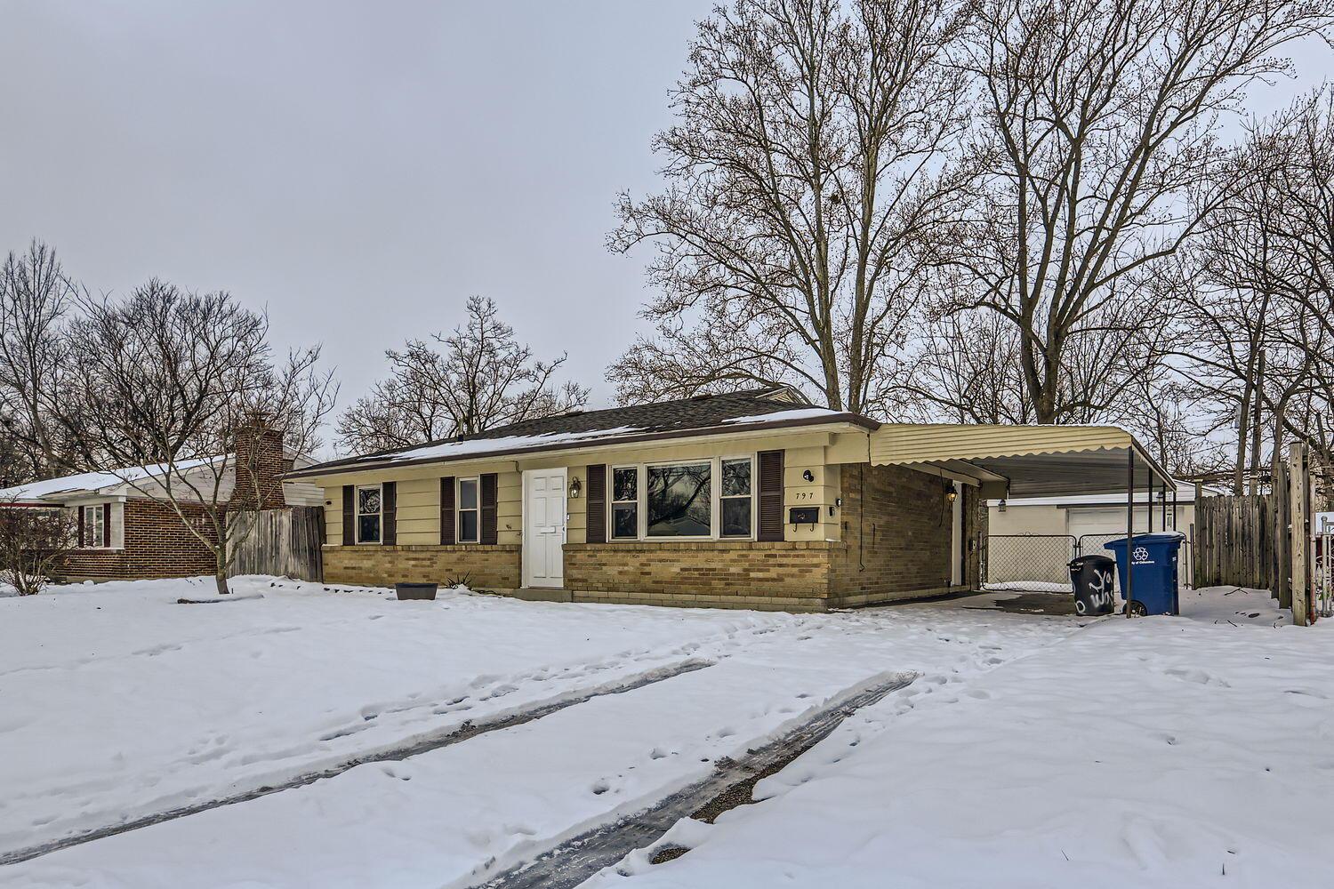 797 Cottrell Drive Property Photo 2