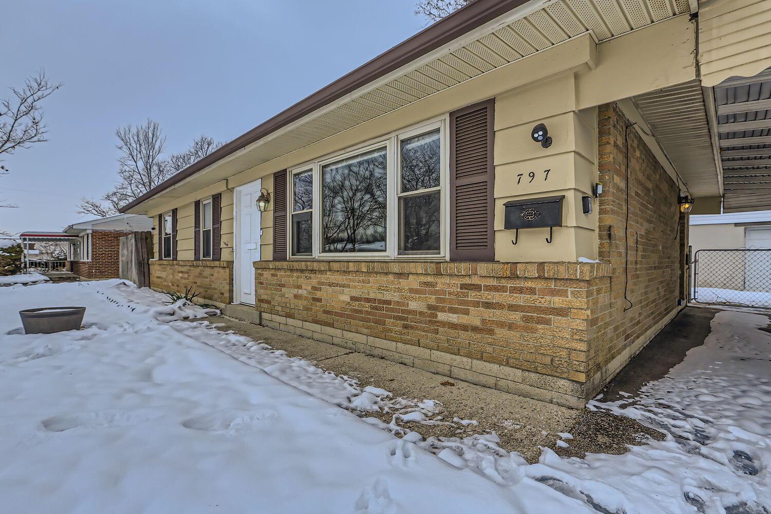 797 Cottrell Drive Property Photo 3