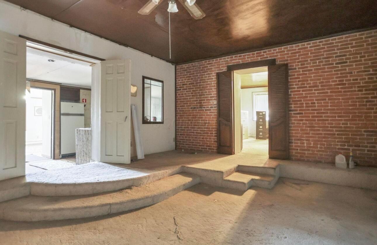 3900 Noe Bixby Road Property Photo 25